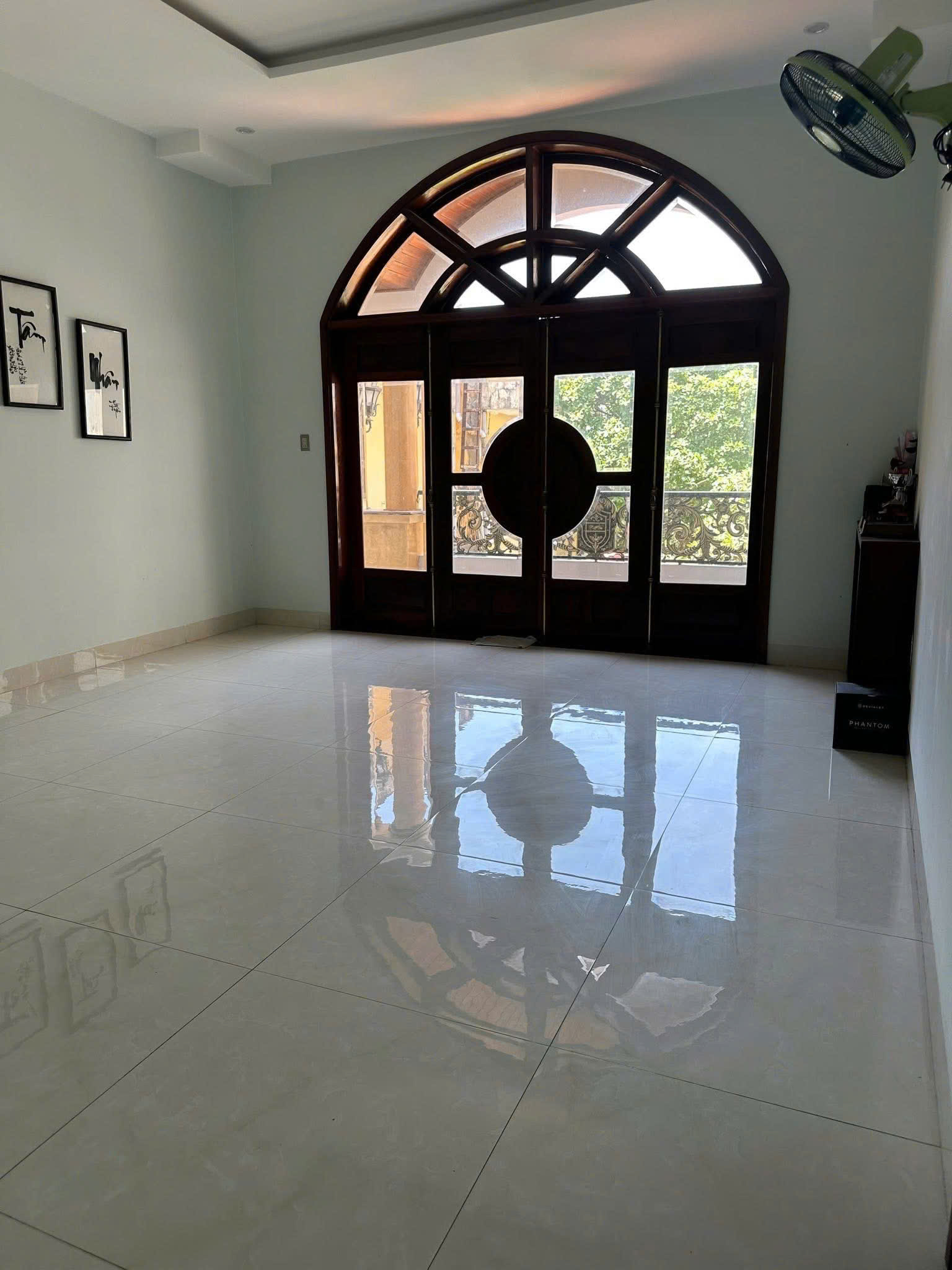 Cho thuê nhà đường Núi thành Hải Châu mặt tiền biệt thự nguyên căn 700m2  giá tốt-4