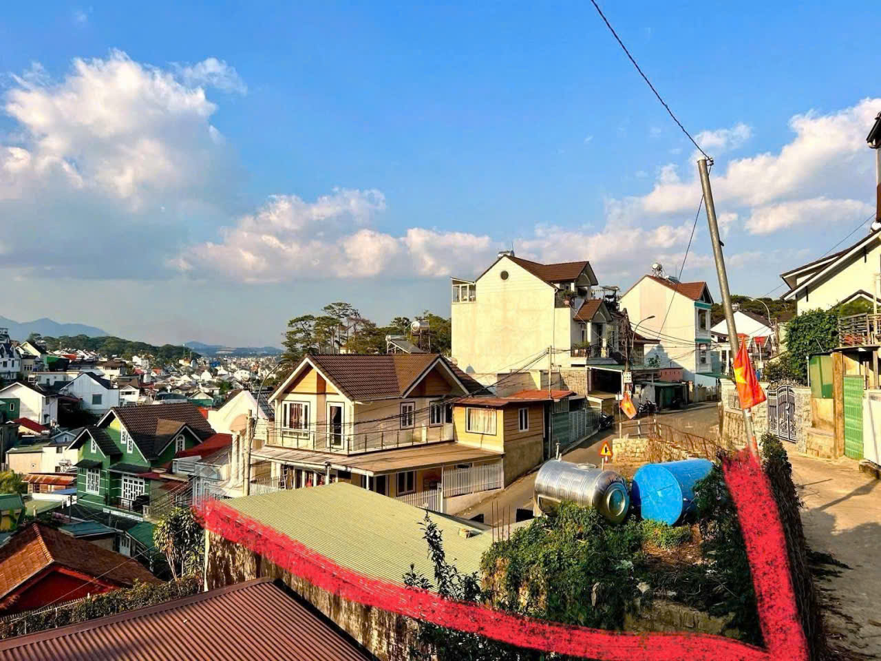 BÁN NHÀ 2 MẶT TIỀN ĐƯỜNG PHƯỜNG 5 ĐÀ LẠT 5,9 TỶ