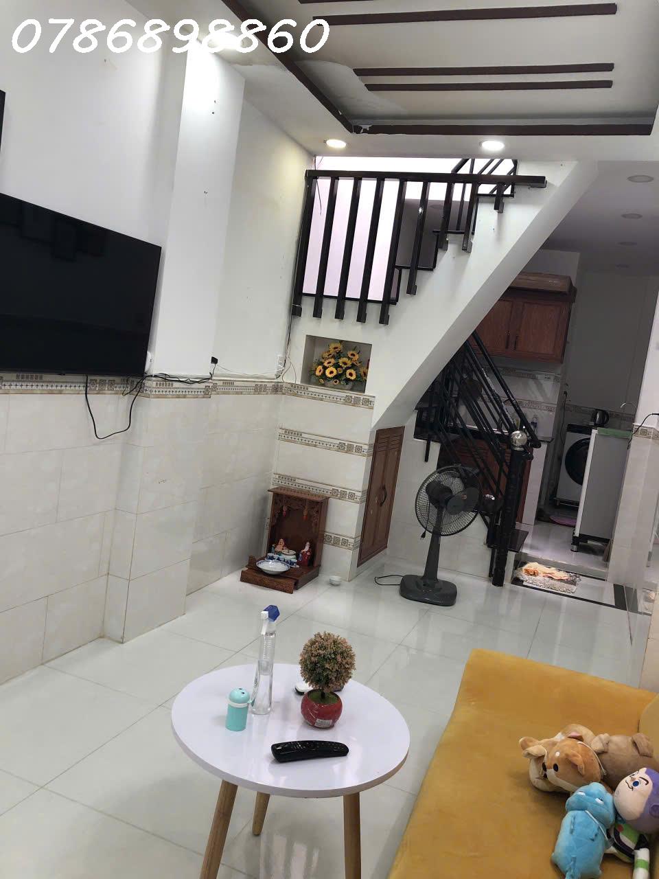 BÁN GẤP NHÀ HẺM 30/99 LÂM VĂN BỀN, PHƯỜNG TÂN KIỂNG, QUẬN 7-3