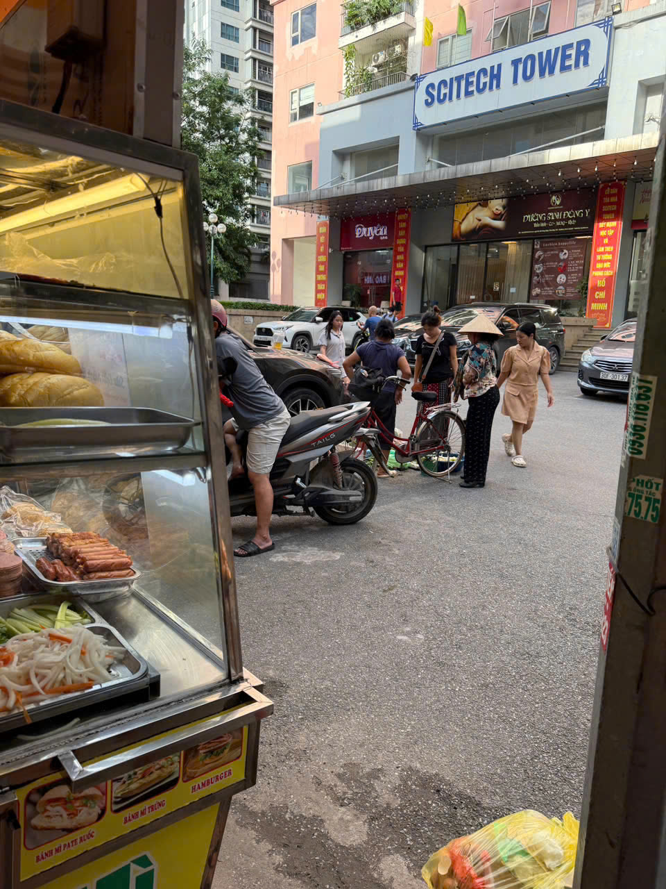 SANG NHƯỢNG MẶT BẰNG KINH DOANH ĐẸP TẠI HỒ TÙNG MẬU – BẮC TỪ LIÊM ,HÀ NỘI