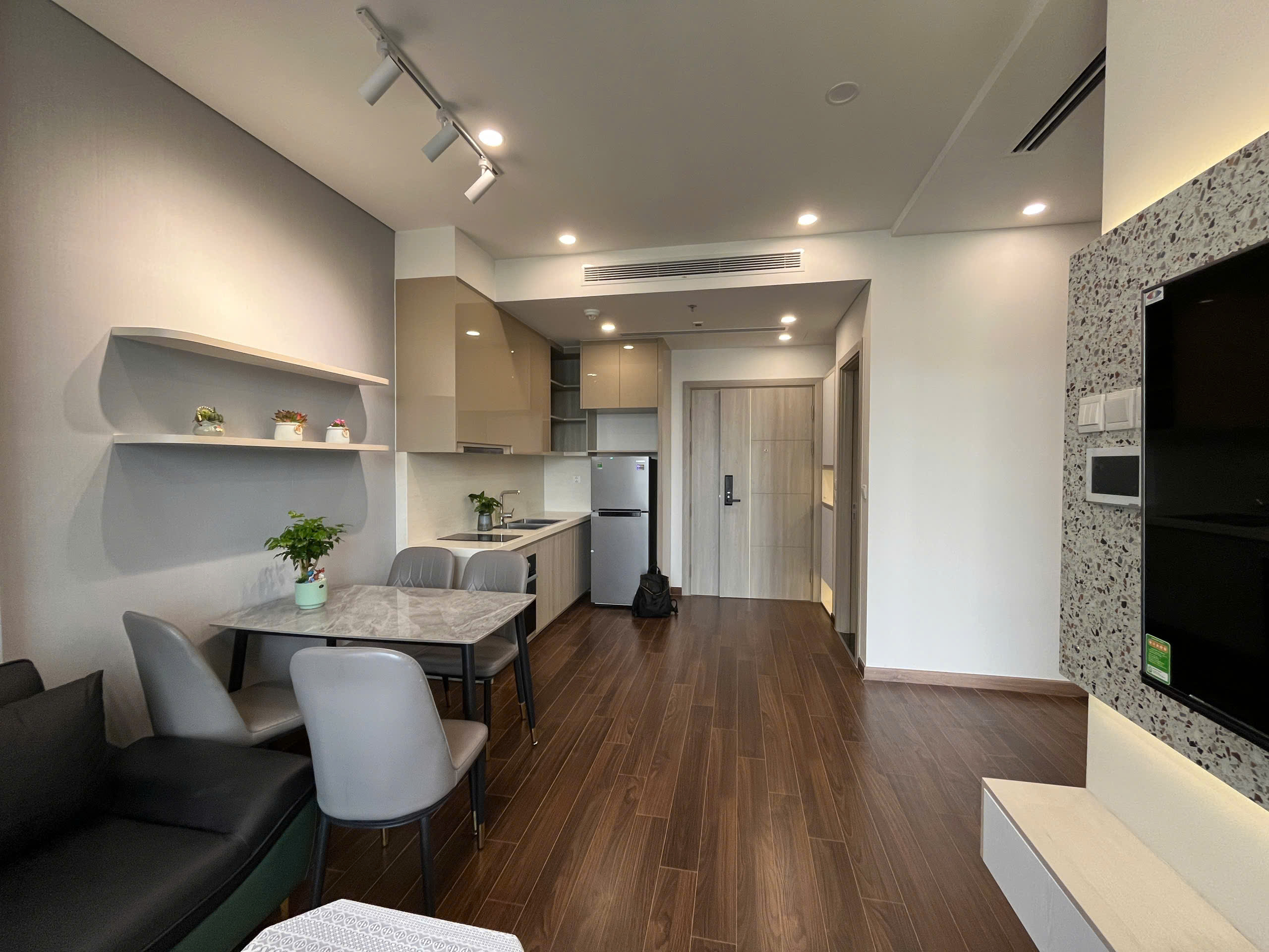 CHÍNH CHỦ BÁN CĂN HỘ CAO CẤP MASTERISE HOMES – VINSMART CITY-3