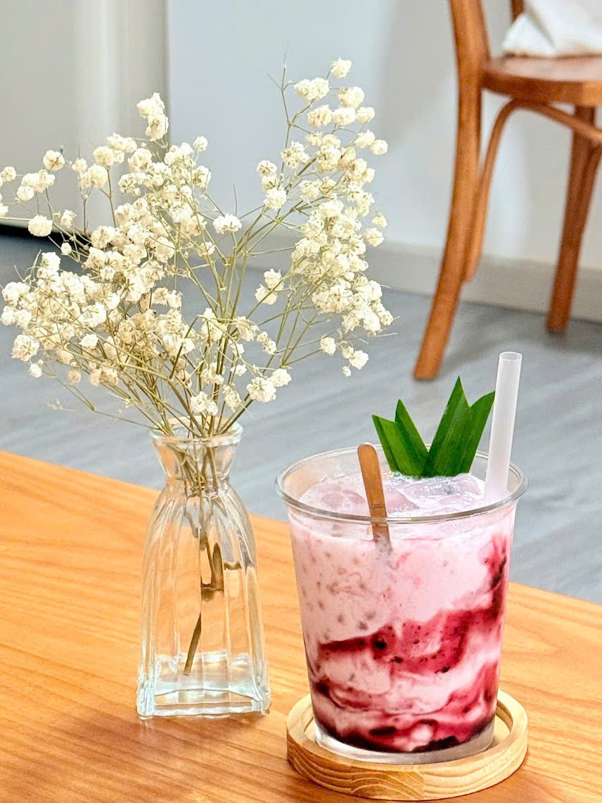NHƯỢNG QUÁN CAFE SIÊU ĐẸP GIÁ CHỈ 1XXTR CÓ PHÒNG NGỦ LẠI TẠI NHA TRANG