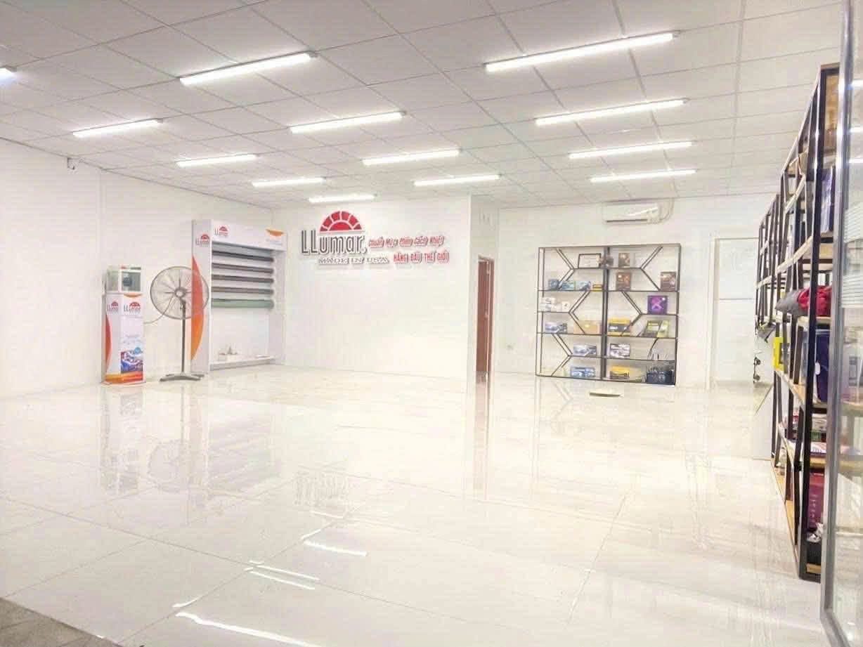CHÍNH CHỦ CHO THUÊ MẶT BẰNG MẶT TIỀN ĐẸP – VỊ TRÍ ĐẮC ĐỊA TẠI QUẬN 12, HCM - 240M2 - 15TR-3