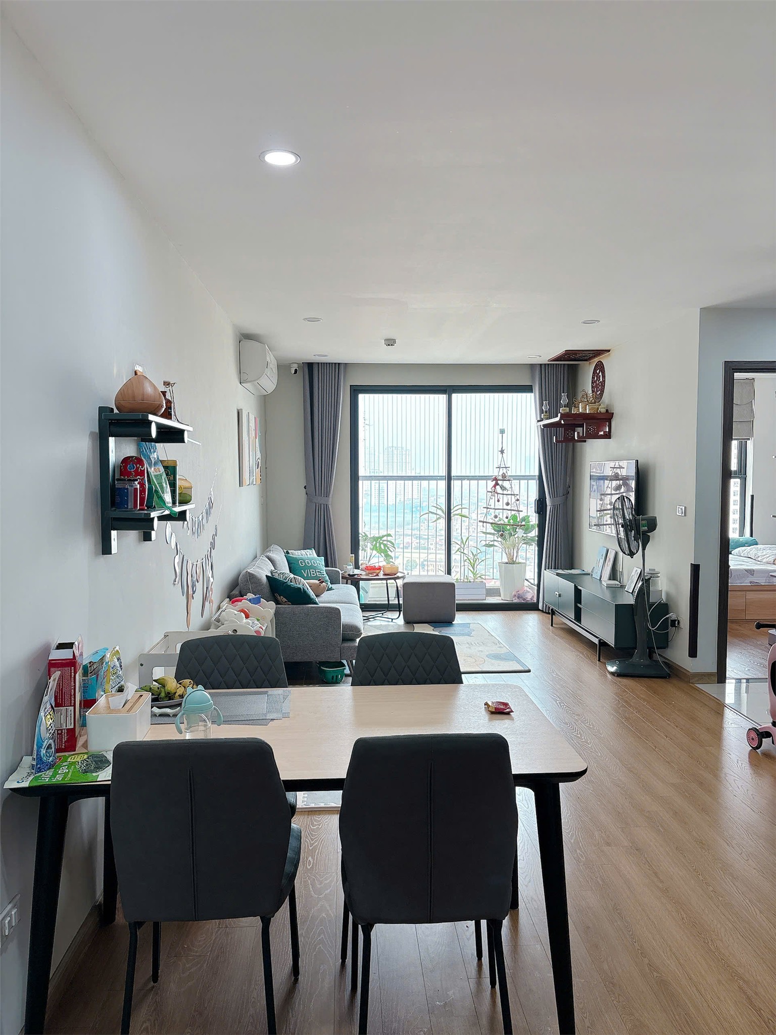 Chính chủ bán CC 2PN, 76m2, 6,2 tỷ tại Rose Town 79 Ngọc Hồi, sẵn sổ, full đồ (giá thương lượng)-4
