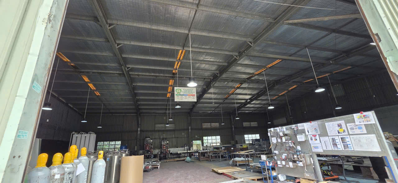 cho thuê nhà xưởng với kết cấu kiên cố, thu hút SX nhiều ngành nghề, trống xưởng-3