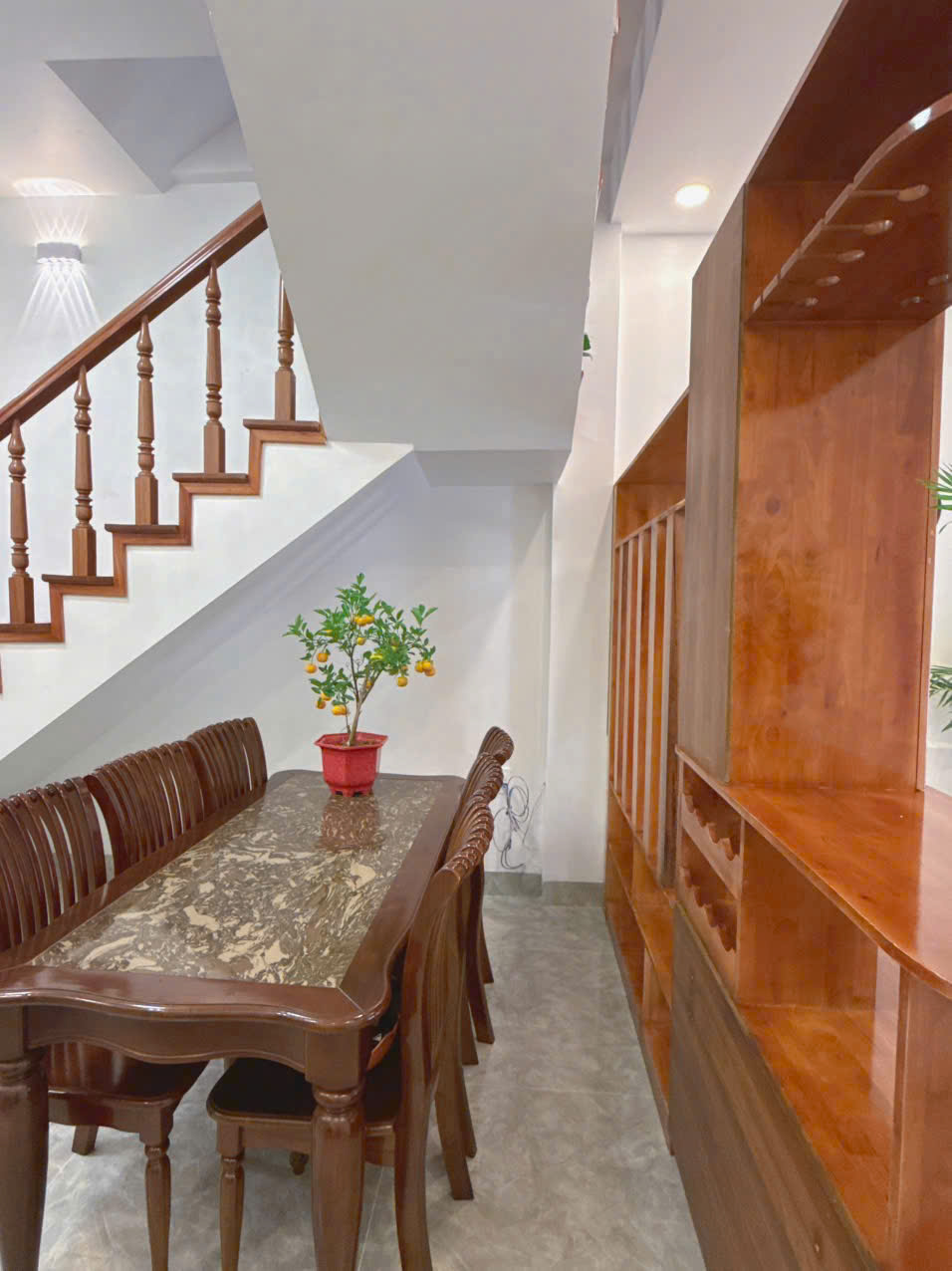 HIẾM TRONG PHÂN KHÚC – NHÀ 2 MẶT THOÁNG, GARA Ô TÔ, NỘI THẤT GỖ CAO CẤP GẦN CHỢ NGÔ QUYỀN-3