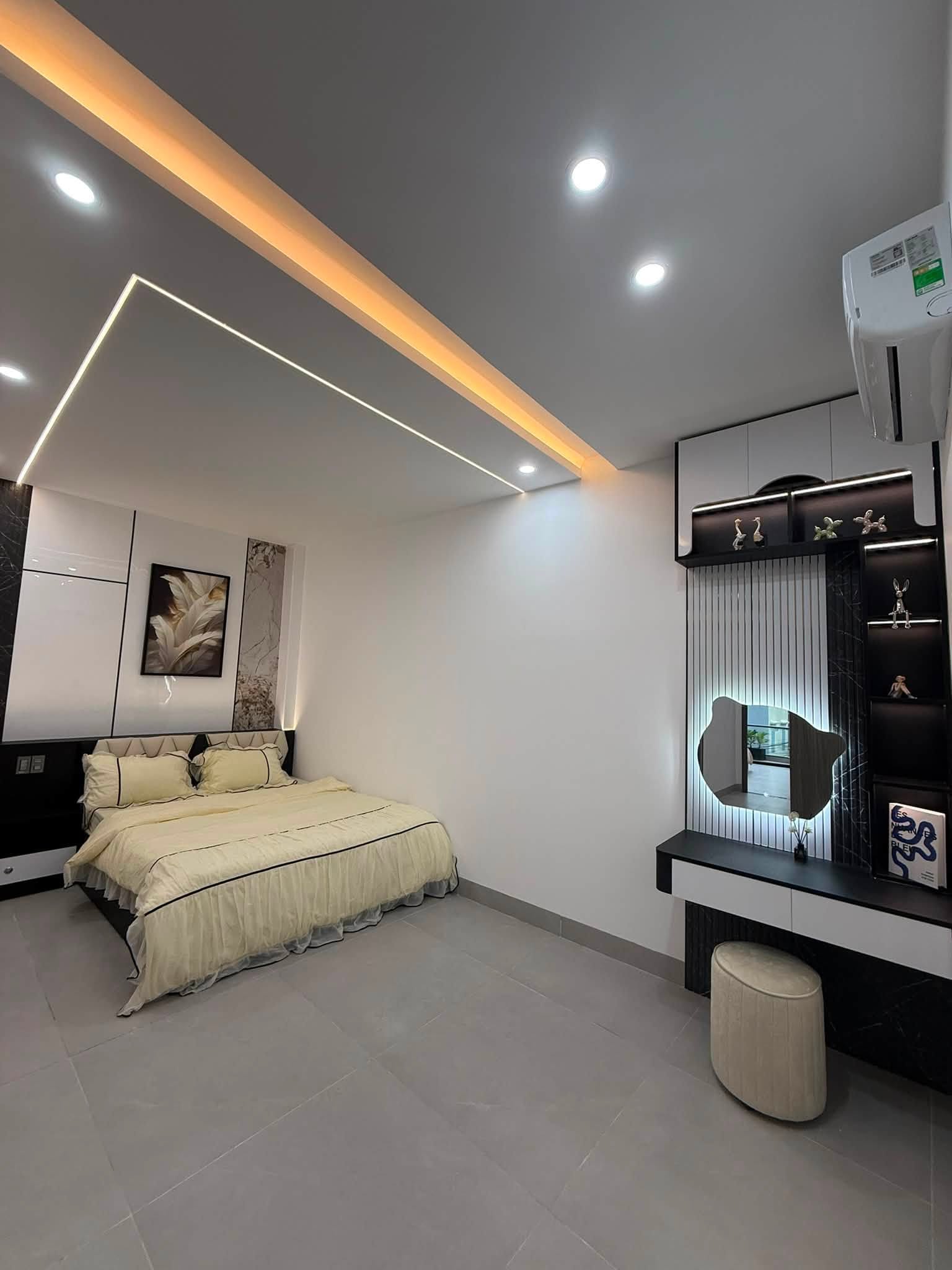 Siêu phẩm 3 tầng 3 mê nhà full nội thất  xách vali vô ở  k94 Phạm Nhữ Tăng