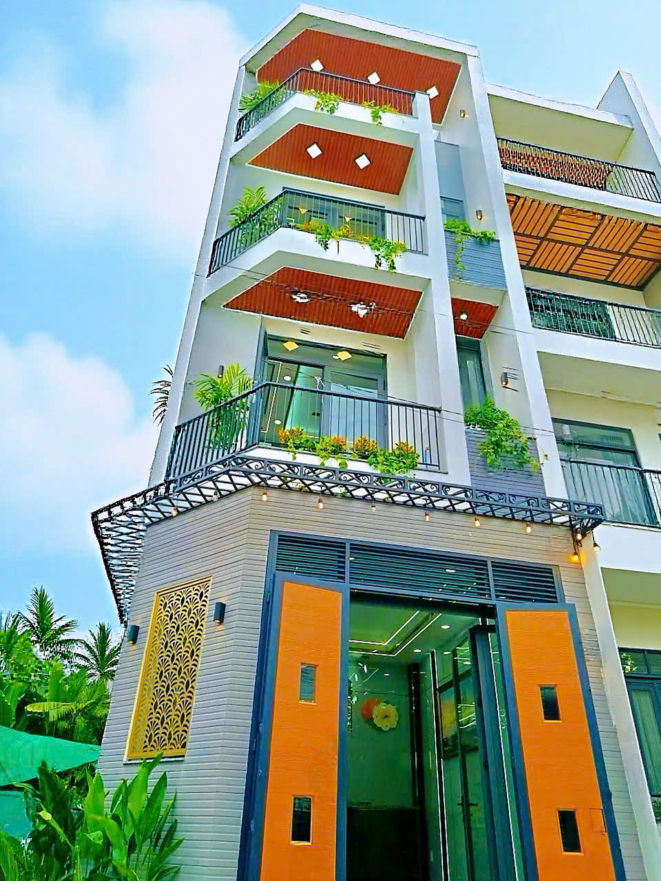Nhà phố đẹp, 2MT Tam Bình - 56m2 - 4 Tầng – Nhỉnh 5 tỷ - Đường xe tải - Ôtô ngủ trong nhà