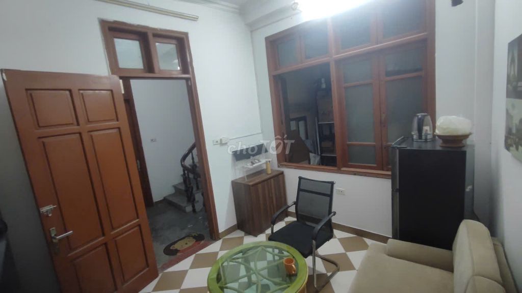 CHO THUÊ VĂN PHÒNG TẦNG 2 NGÕ 553 GIẢI PHÓNG-4