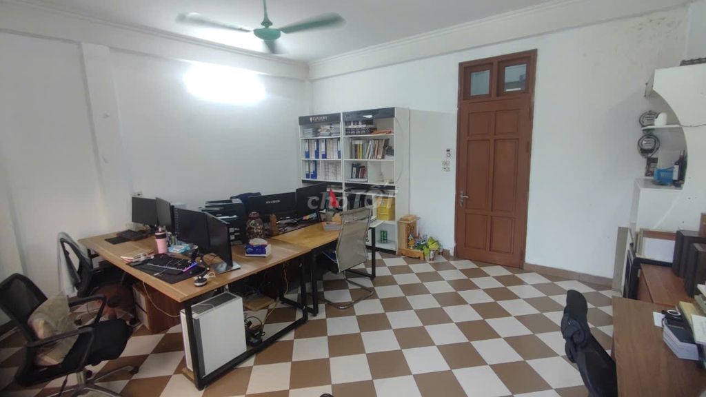 CHO THUÊ VĂN PHÒNG TẦNG 2 NGÕ 553 GIẢI PHÓNG-1
