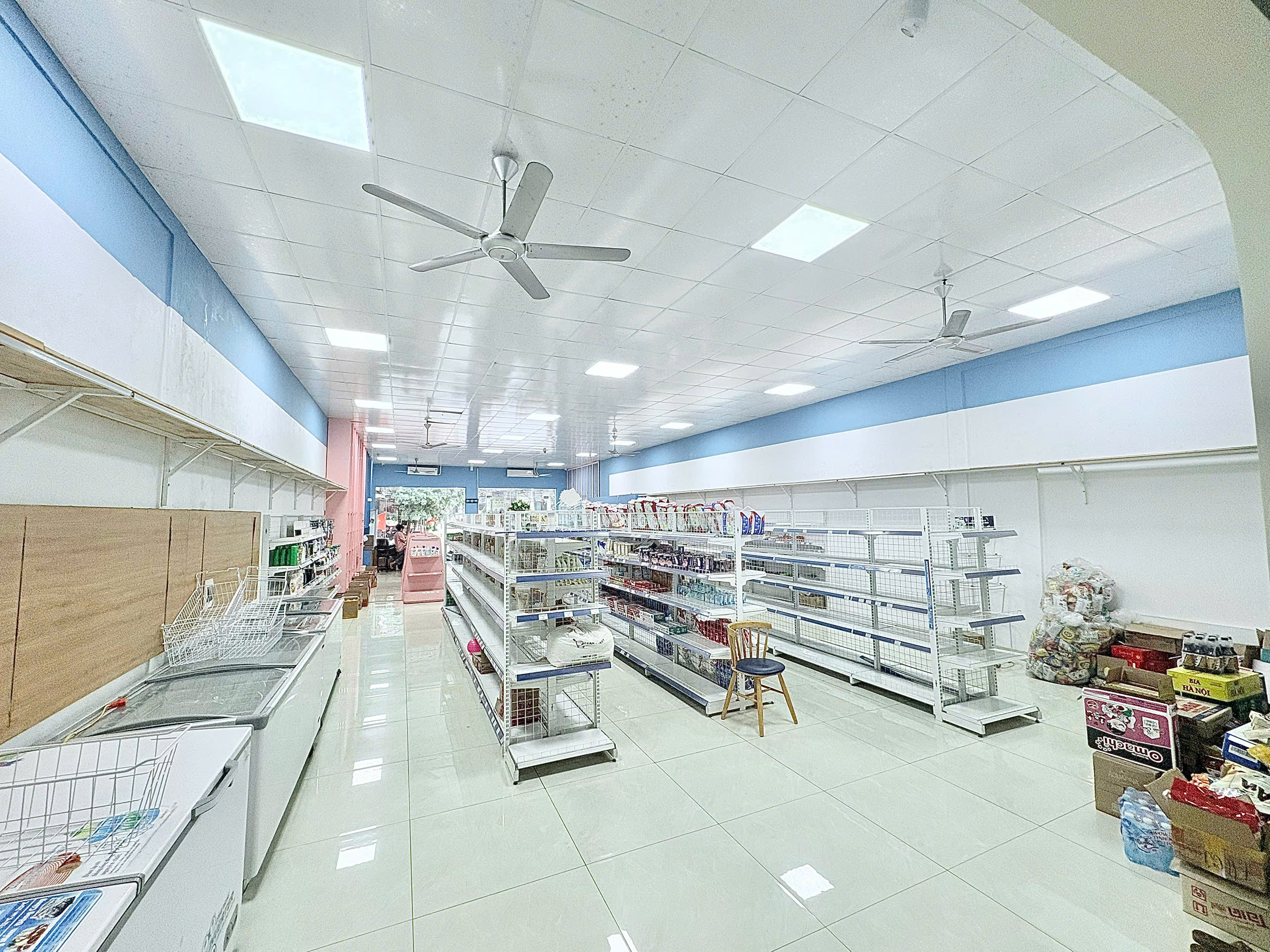 CẦN CHO THUÊ MẶT BẰNG RỘNG gần 400m2 NGAY TRUNG TÂM PHỐ KIỂU - QUỐC LỘ 45 NƠI KINH DOANH SẦM XUẤT NHẤT HUYỆN YÊN ĐỊNH