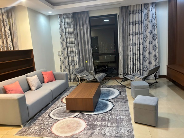 ⭐️CHO THUÊ CĂN HỘ R1Cho thuê căn hộ R1 Royal City - 150m2 |3PN|, nội thất mới làm lại; 0913853686-3