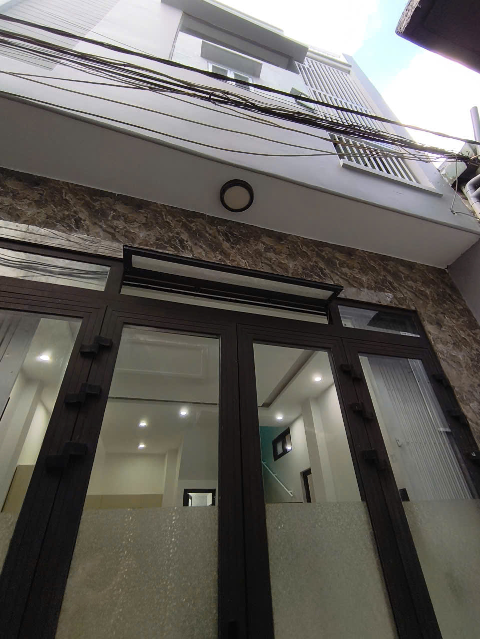 ♥ Nhà kiệt Phạm Văn Nghị,40.1 m2, 2 tầng đúc cứng, sạch đẹp ở ngay, 3PN, nhỉnh 3 tỷ-3