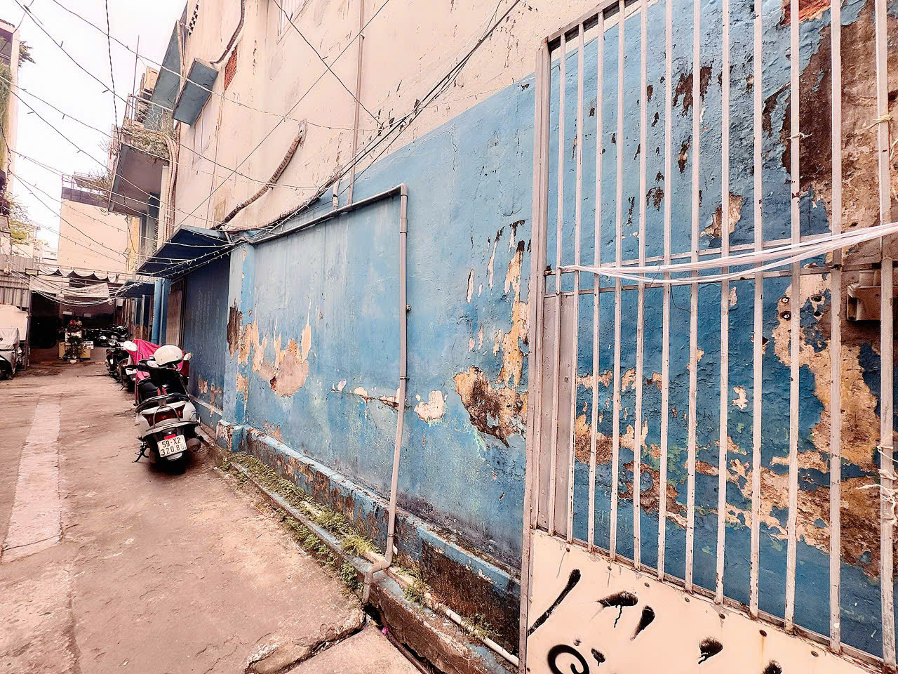 BÁN QUỸ ĐẤT SIÊU HIẾM 125M2 NGANG 5M NỞ HẬU VUÔNG 7M*32M - Đ.HAI BÀ TRƯNG, TÂN ĐỊNH, QUẬN 1 - HDT ĐỀU 60TR/TH - GIANG GIANG:0938676685-3