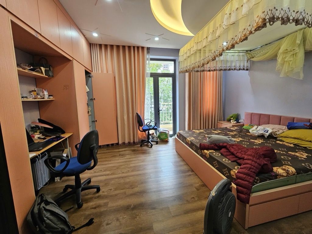 Bán nhà Lâm Hạ Long Biên 10 tỷ 50m ô tô đỗ cửa,sổ đỏ-3