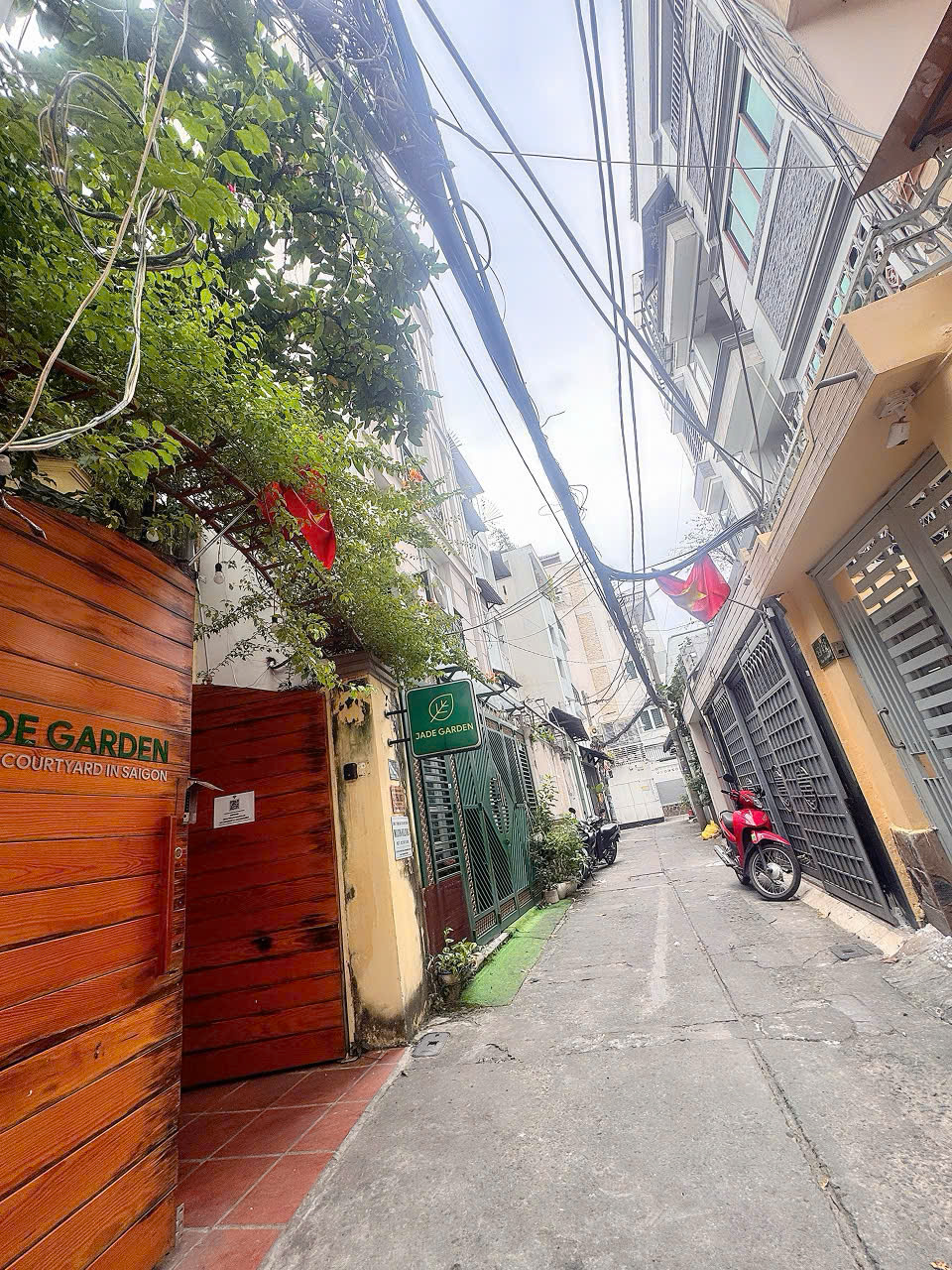 BÁN ĐẤT HXH Đ.PHẠM VIẾT CHÁNH, P.NGUYỄN CƯ TRINH, QUẬN 1 - DT 69M2 - NGANG LỚN 4,6M*15M - CHỦ TẶNG GPXD 5 TẦNG SÂN THƯỢNG - HIẾM BÁN