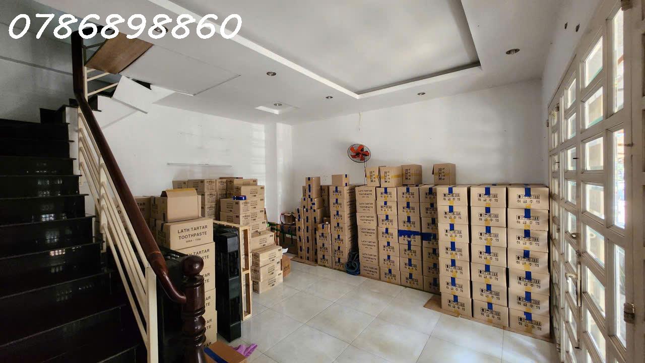 BÁN GẤP NHÀ MẶT TIỀN ĐƯỜNG SỐ 2, PHƯỜNG TÂN QUY, QUẬN 7-3