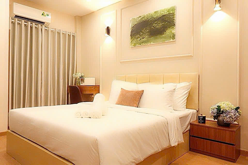 SIÊU PHẨM KHÁCH SẠN DOANH THU 200TR/TH - BÁN KHÁCH SẠN Đ.LÝ TỰ TRỌNG, BẾN THÀNH, QUẬN 1 - DT ĐẸP 3,8M*17M VUÔNG VỨC - GIANG GIANG 0938676685-3