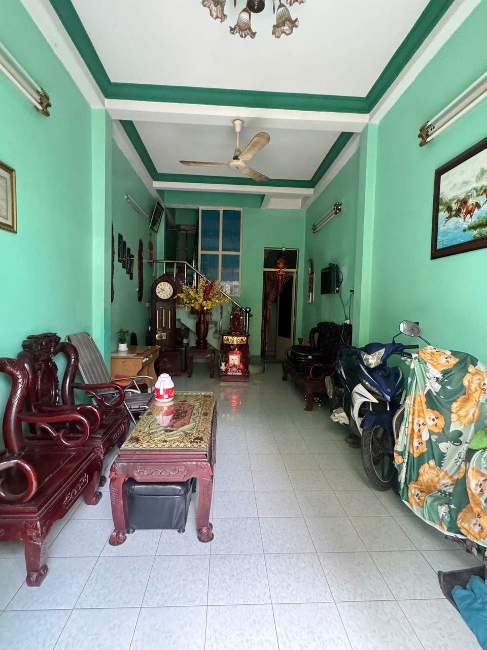 Nhà 2 lầu/ST cạnh MT Phạm Hùng P5Q8, Giá : 8.9 Tỷ (Thương lượng)