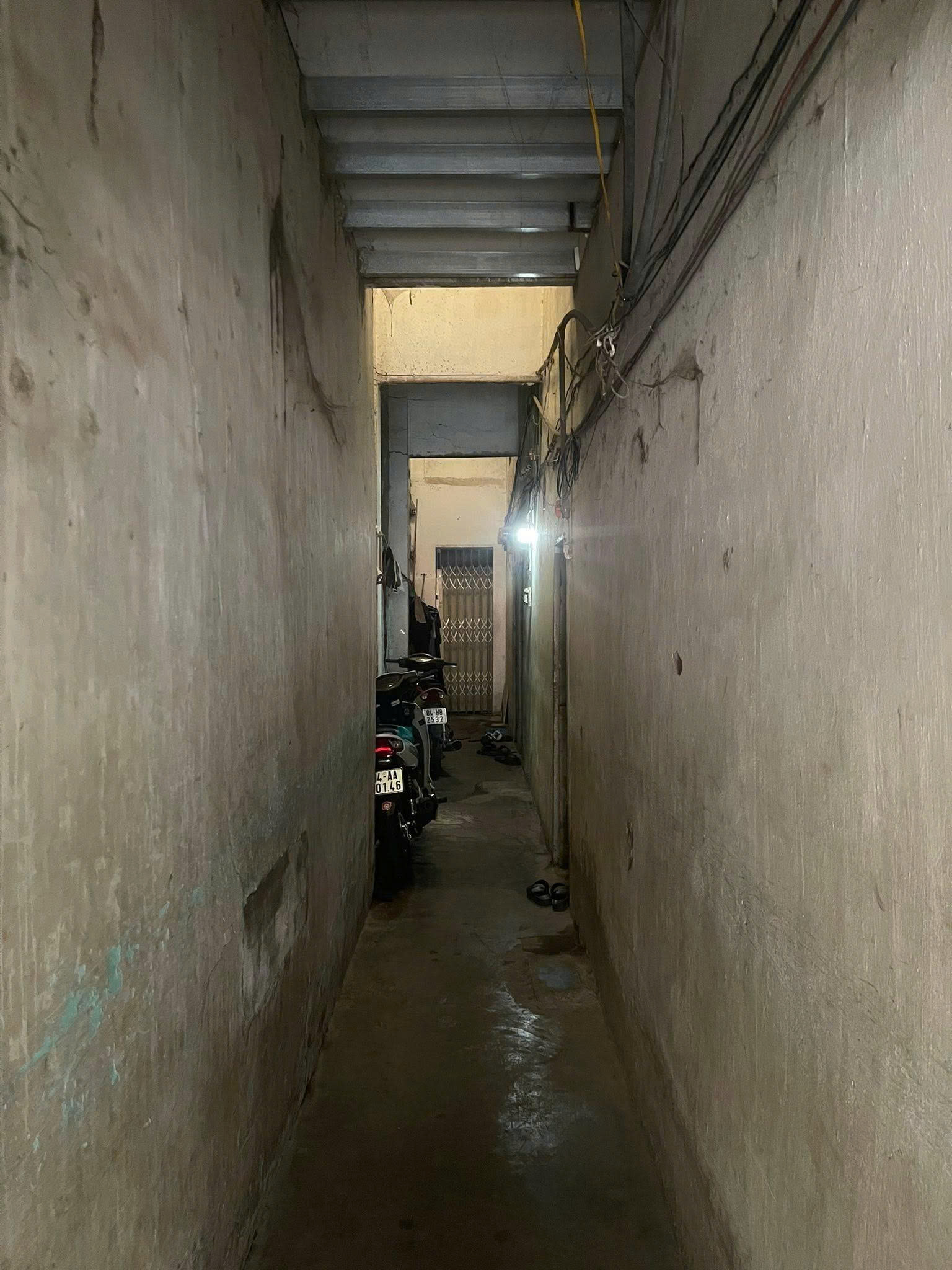 Bán nhà Mặt tiền Thống Nhất nối dài, gần BV Hồng Đức, 4,5x21m, Cấp 4 - có 5PN, hạ 8,6 Tỷ.