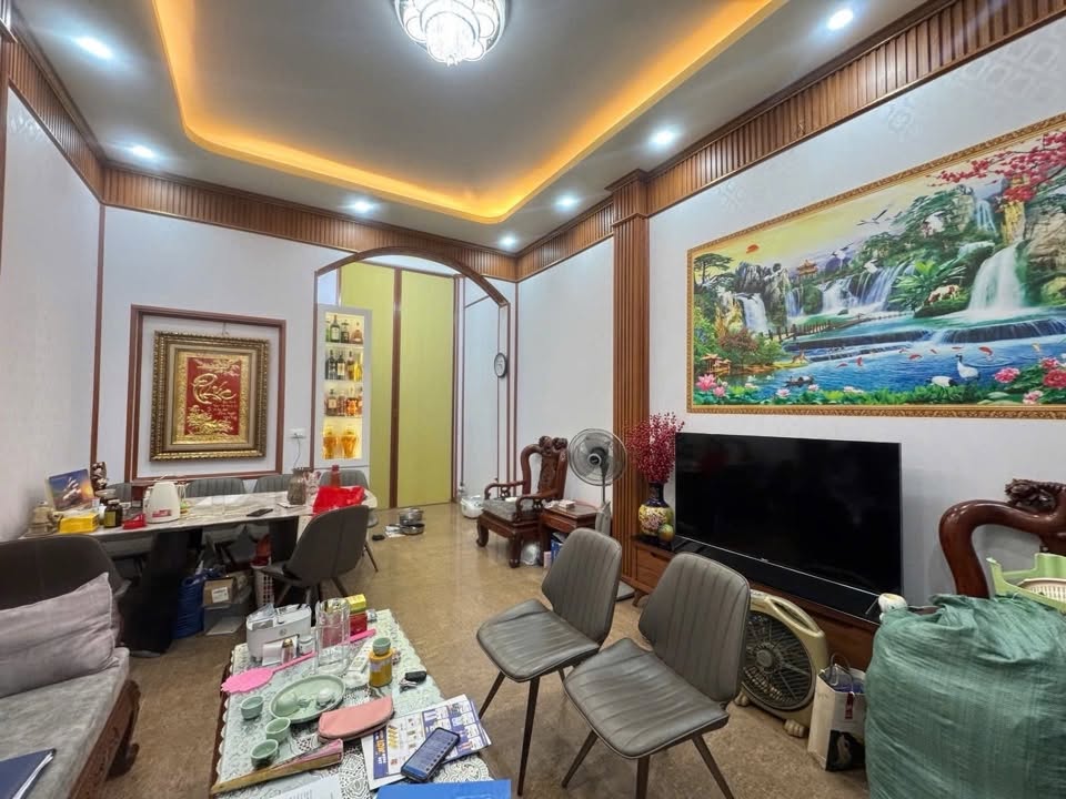 BÁN NHÀ PHỐ ĐẠI LINH, MẶT NGÕ THÔNG Ô TÔ TRÁNH, KINH DOANH, 40M², GIÁ NHỈNH 9 TỶ