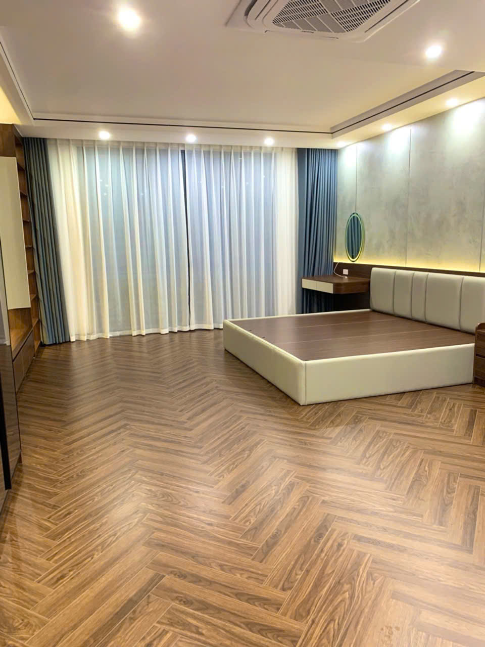 🔥 NHÀ ĐẸP THẠCH BÀN – CỔ LINH  62M² x 6 TẦNG  GARA Ô TÔ  THANG MÁY   15 TỶ 🔥-3