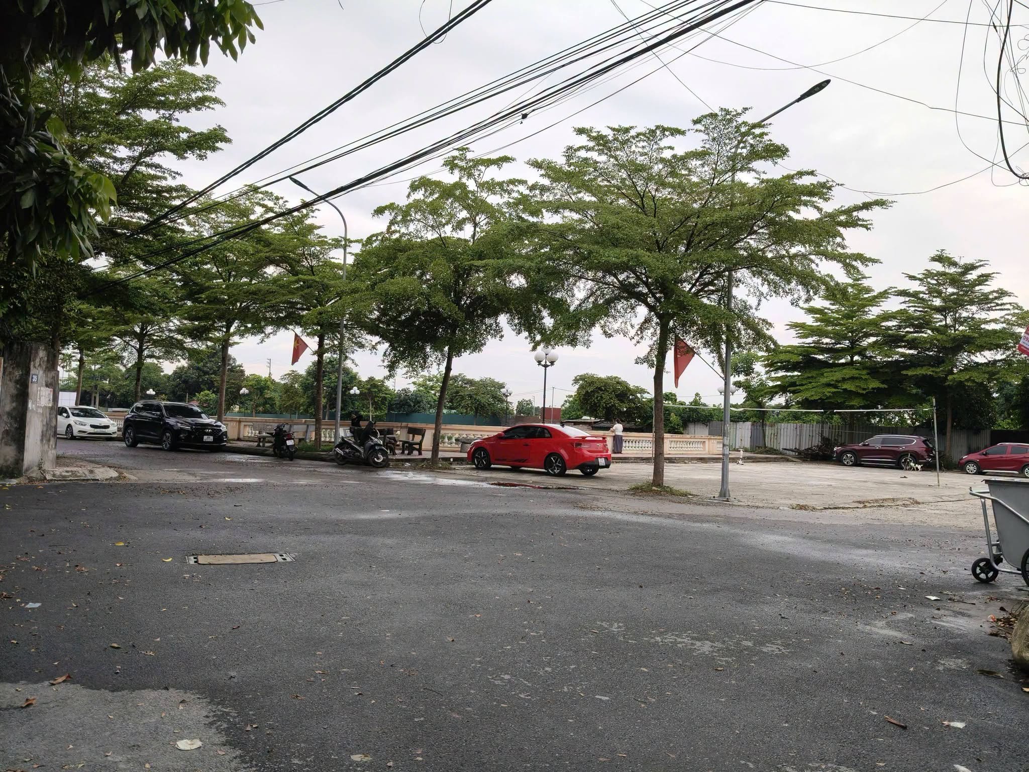 Ngõ thông, bãi xe 67m2, mt4m, ô tô, 4.9x tỷ, Nam Hồng, Đông Anh.-3