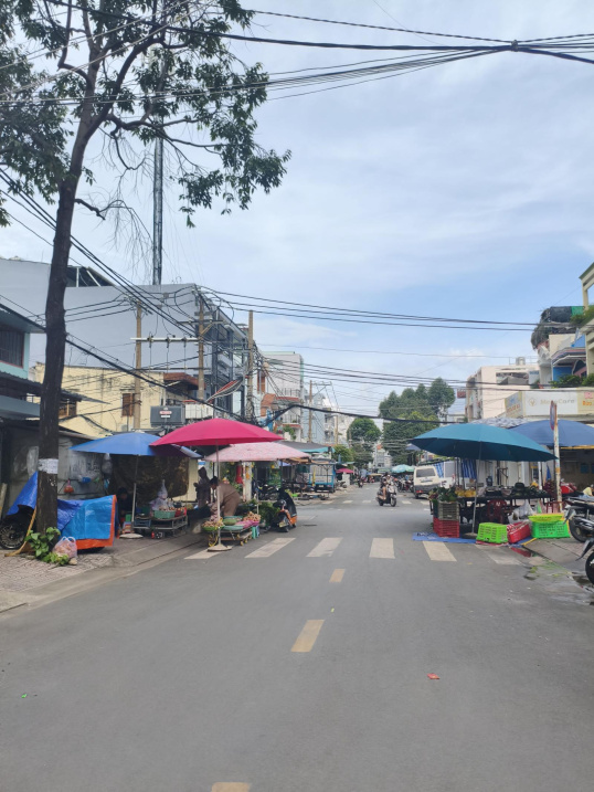 Hiếm! Căn góc 2 mặt tiền Phạm Thế Hiển, Quận 8 ngang 7x18m.