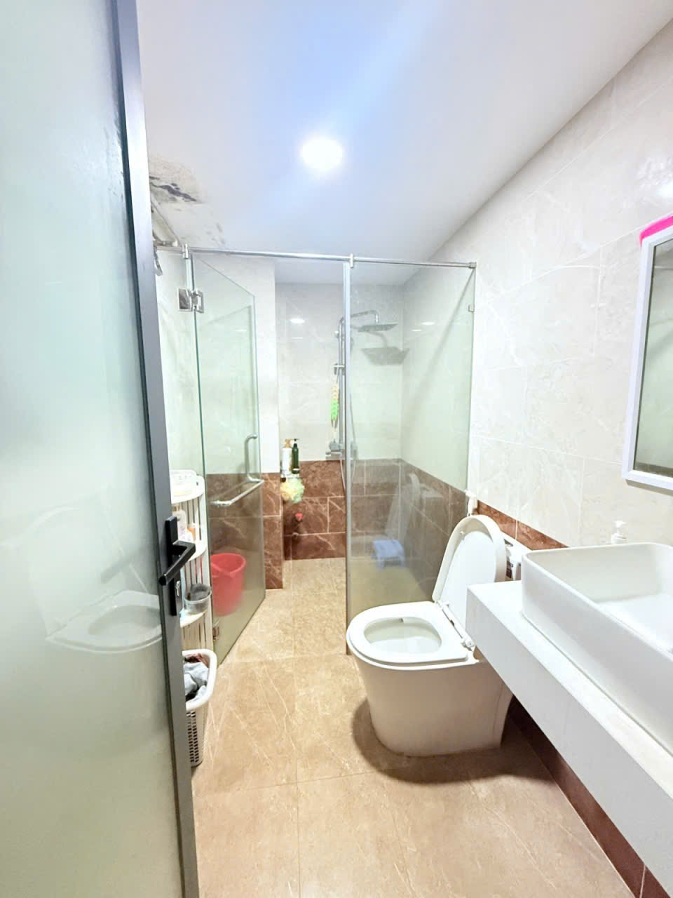 CHDV Đường 8m thông Tân Phú dòng tiền 100 tr/th 150m2, 5 Tầng thang máy Nhỉnh 17 tỷ-4