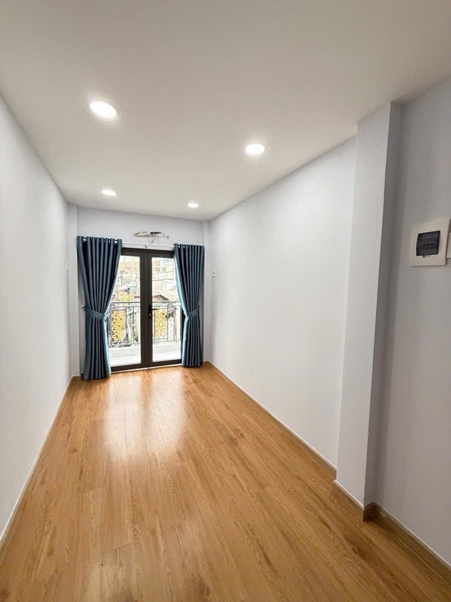NHÀ 3 TẦNG PHƯỜNG BẢY HIỀN 2PN CHỈ HƠN 2 TỶ HẺM THÔNG