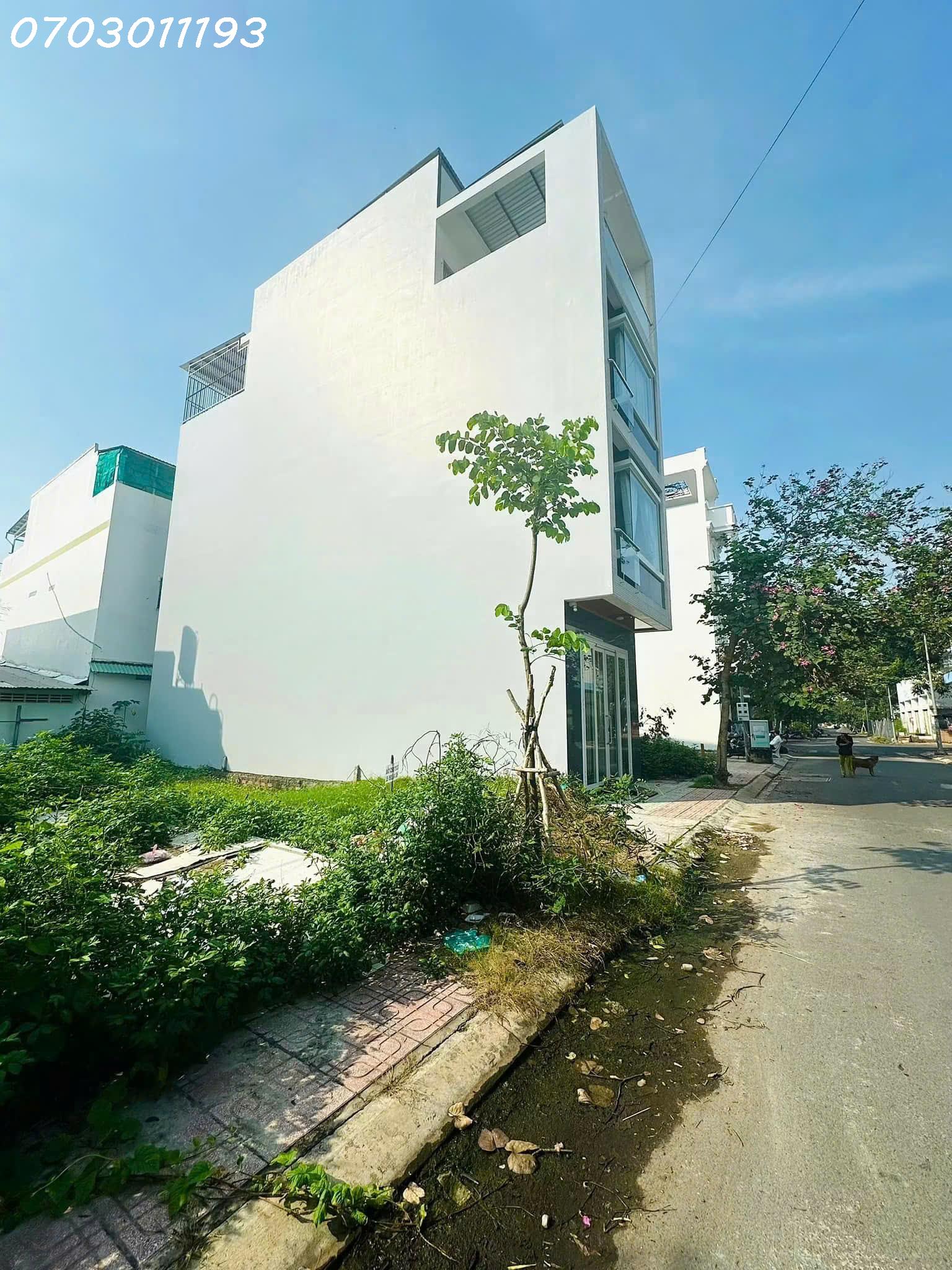 Góc bán lô đất siêu đẹp tại đường Hoàng Hoa Thám, TP. Mỹ Tho, DT 69,7m2, giá đầu tư