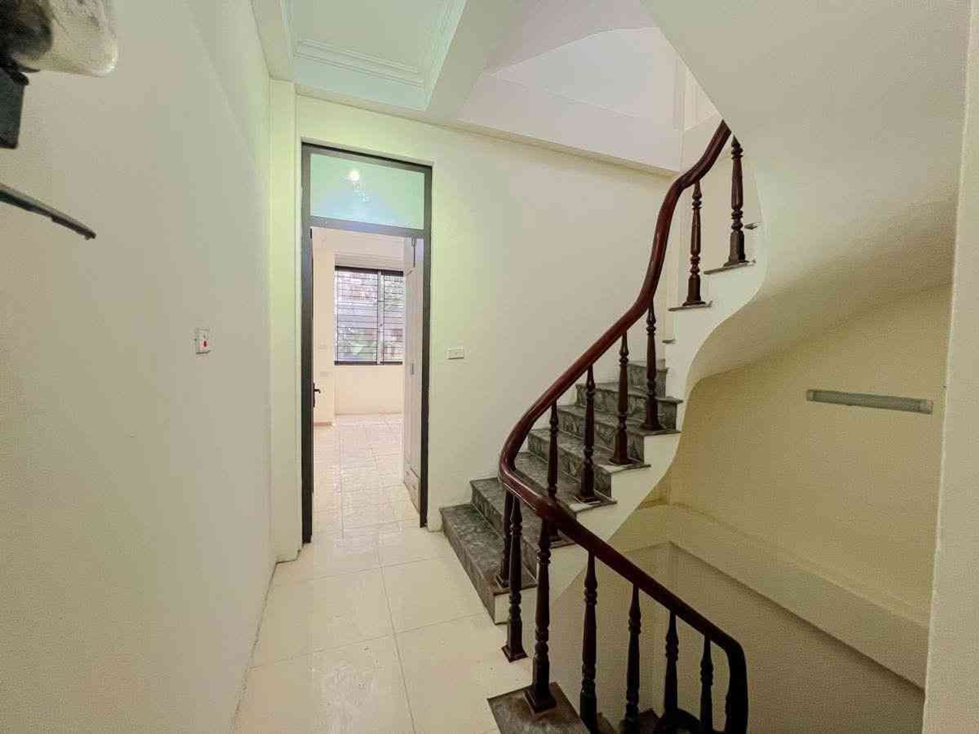 Phố Lâm Hạ Long Biên 10 tỷ 60m ô tô phân lô đỗ cửa,sổ đỏ vuông-3