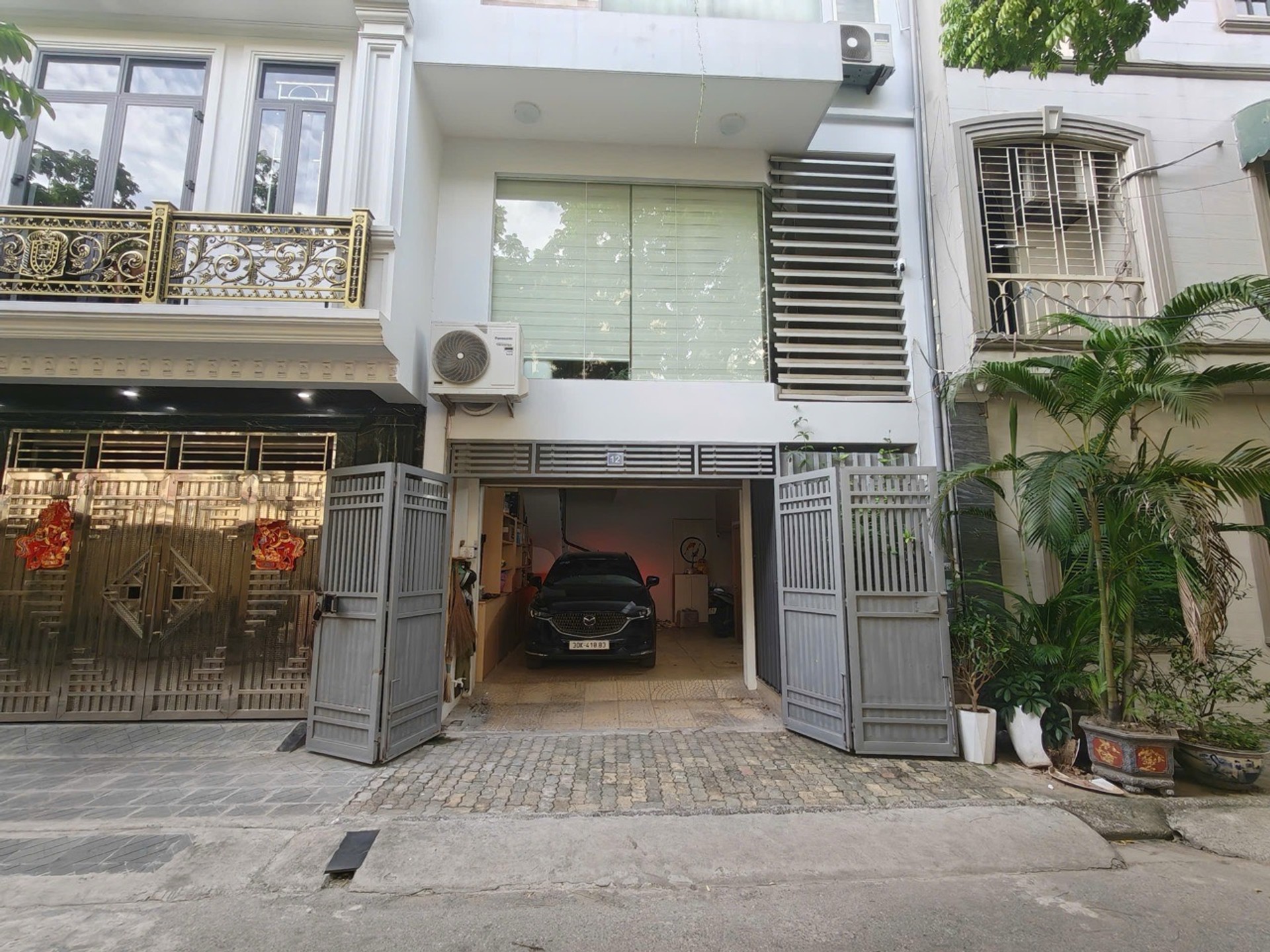 Phân lô ô tô Đức Giang Long Biên 12 tỷ 70m gần phố,ngõ thông