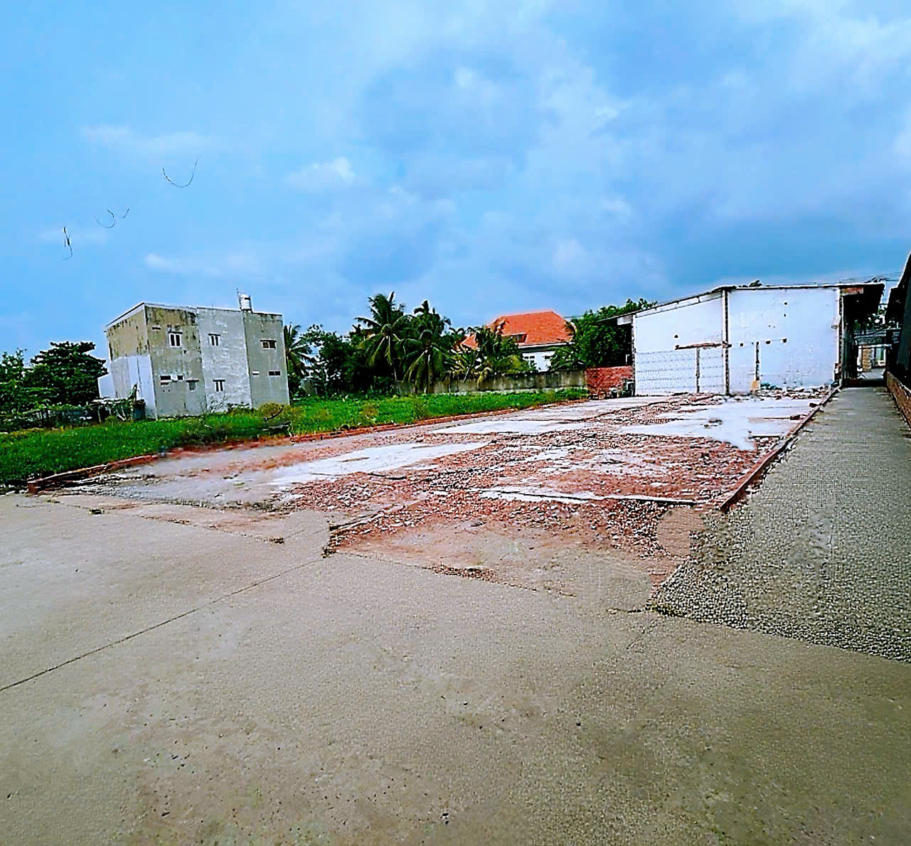 Lô đất đẹp, nở hậu Tam Bình - 140m2 (90m2 thổ cư) – Nhỉnh 4 tỷ – Đường thông thoáng 6m