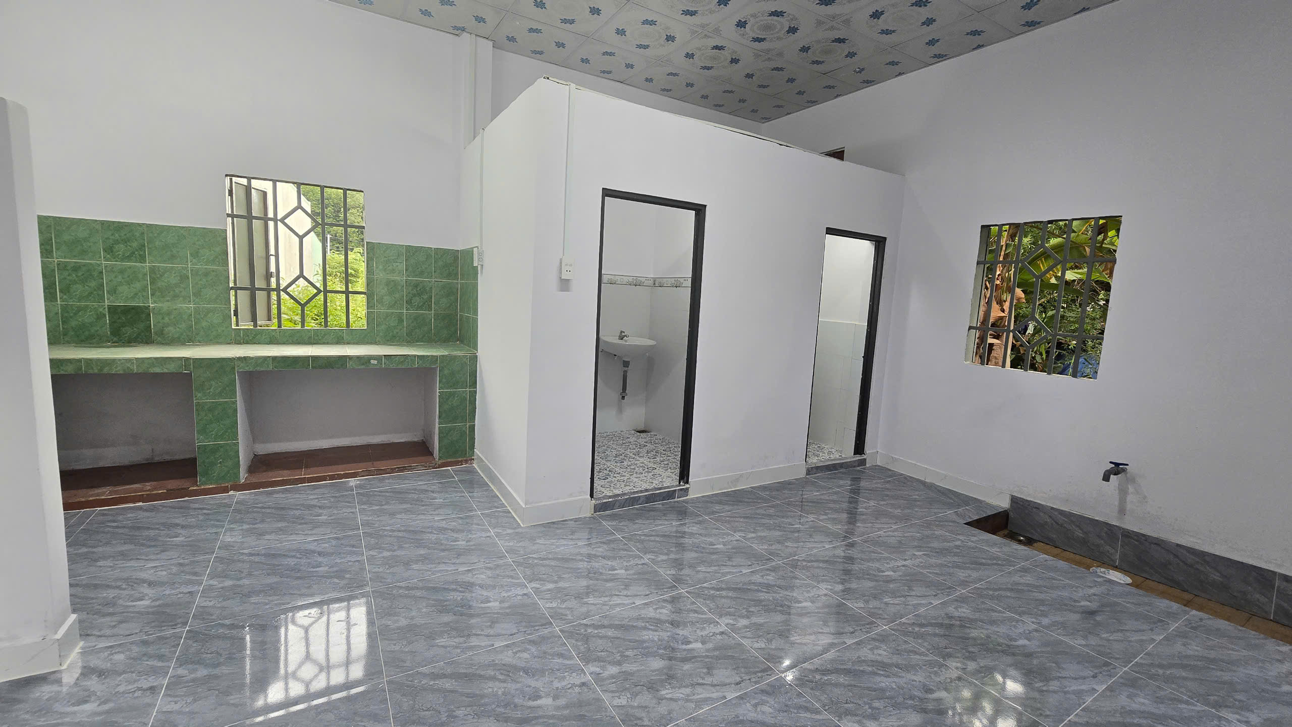 BÁN GẤP NHÀ GIÁ RẺ – CHỦ CẦN TIỀN ĐI MỸ.-3