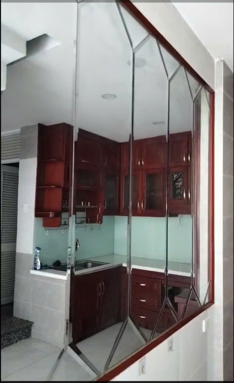 CHO THUÊ NHÀ NGUYÊN CĂN 1 LẦU MT ĐƯỜNG RAY XE LỬA PHÚ NHUẬN LH:0707569412