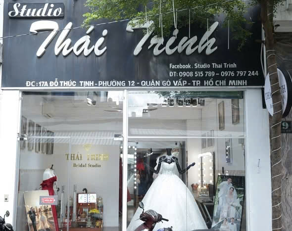 Do bận việc gia đình không có người quản lý, mình cần sang nhượng lại toàn bộ Studio áo cưới Địa chỉ: 17 Đỗ Thúc Tịnh, Phường 12, Gò Vấp, TP.HCM