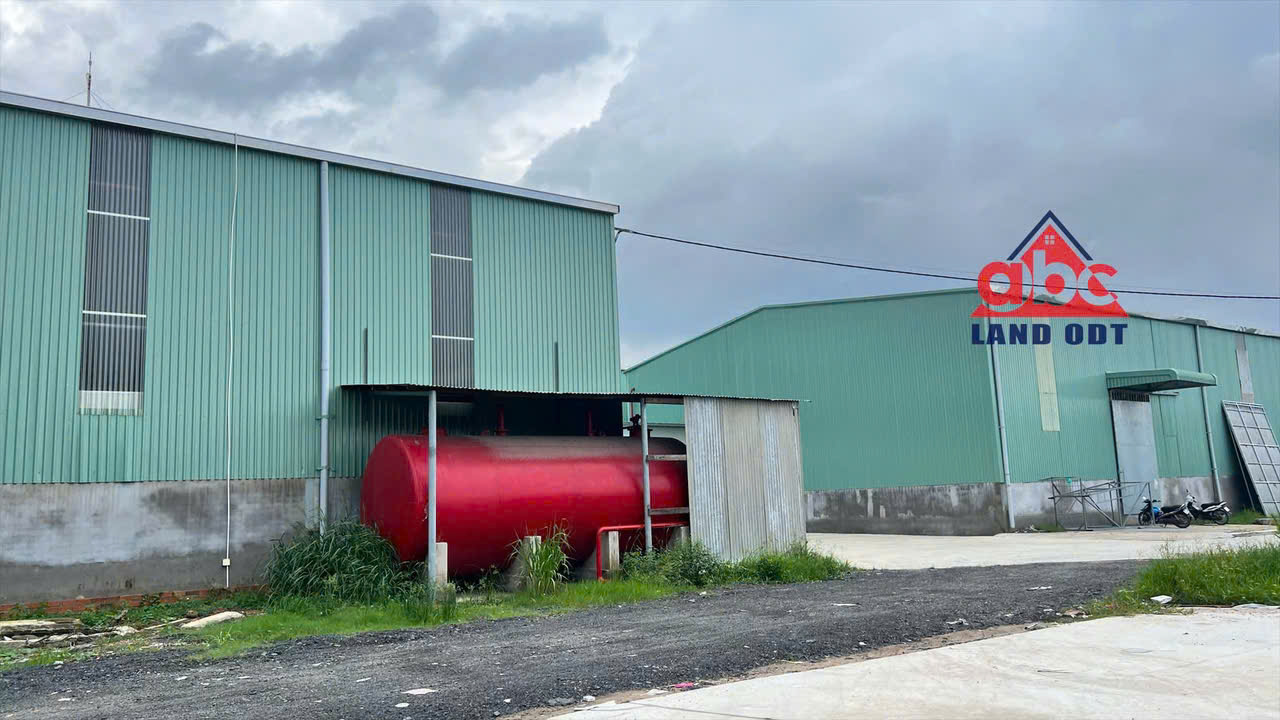 XN378 nhà xưởng kiên cố, khung thép tiền chế đang hoàn thiện, SX nhiều ngành nghề