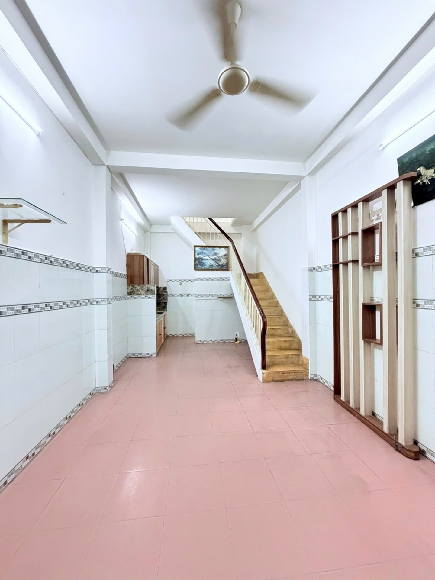 NGAY BÙI THẾ MỸ - TÂN BÌNH – 3 TẦNG KIÊN CỐ - NHÀ ĐẸP VUÔNG VỨC - 32M2 - 3 PHÒNG NGỦ - PHONG THỦY TỐT - HẺM 3 GÁC THOÁNG - GIÁ CHỈ NHỈNH 5 TỶ XÍU