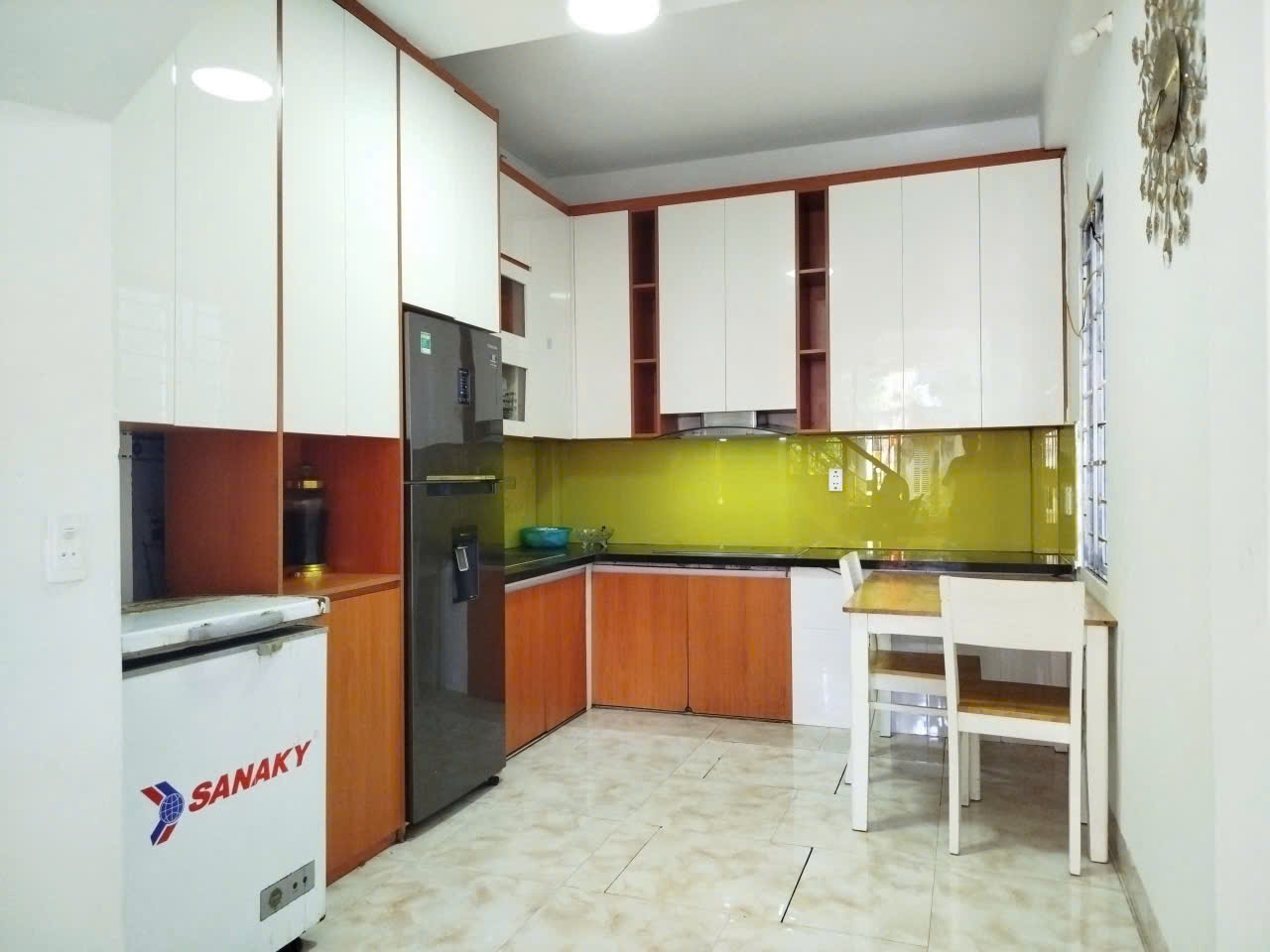 Bán nhà Hoài Đức, ngõ thông, oto tránh cách 50m, 4 ngủ full nội thất, chỉ hơn 4 tỷ.