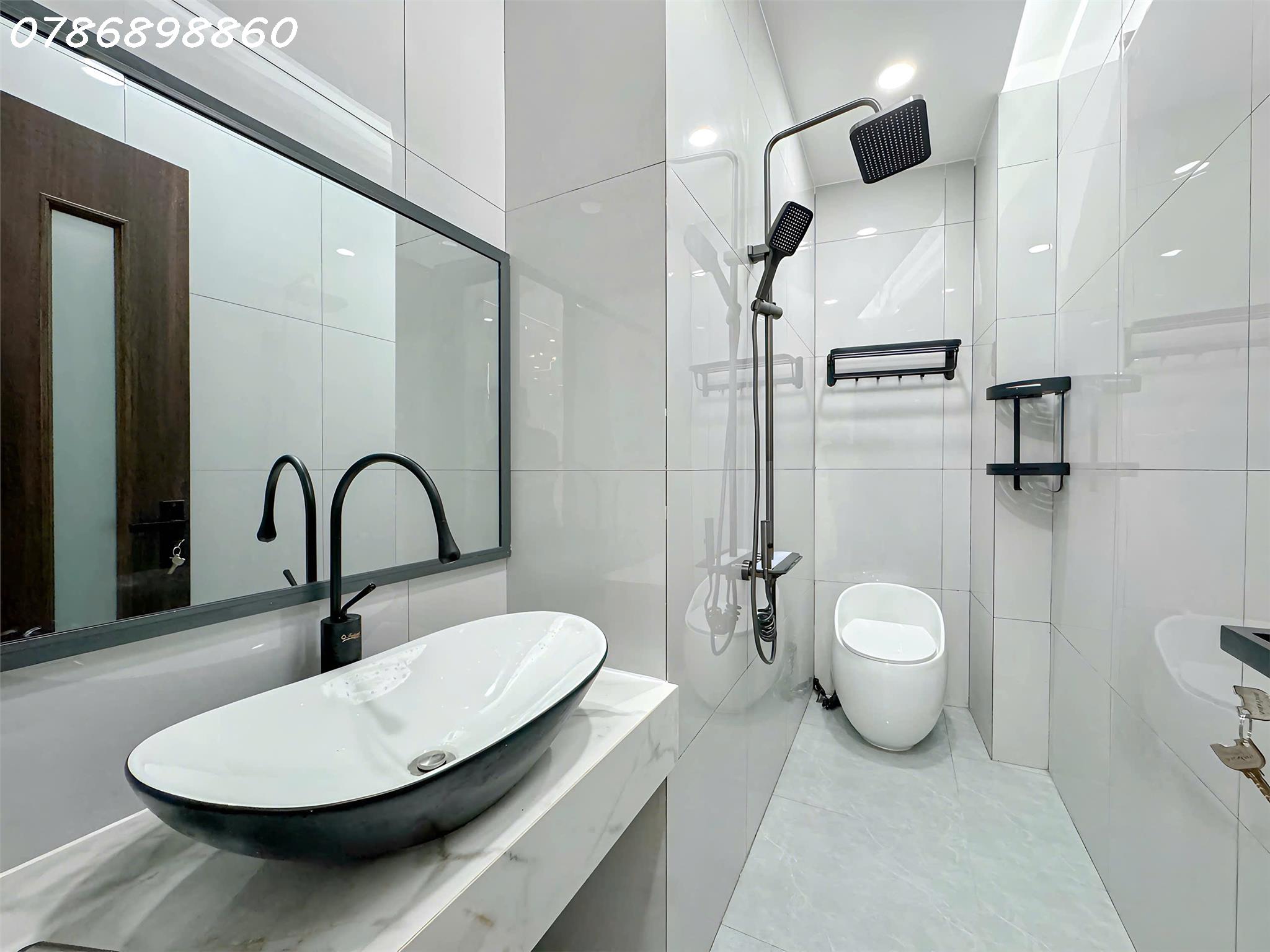 NHÀ ĐẸP 2 TẦNG FULL NỘI THẤT – TRẦN XUÂN SOẠN, QUẬN 7-4