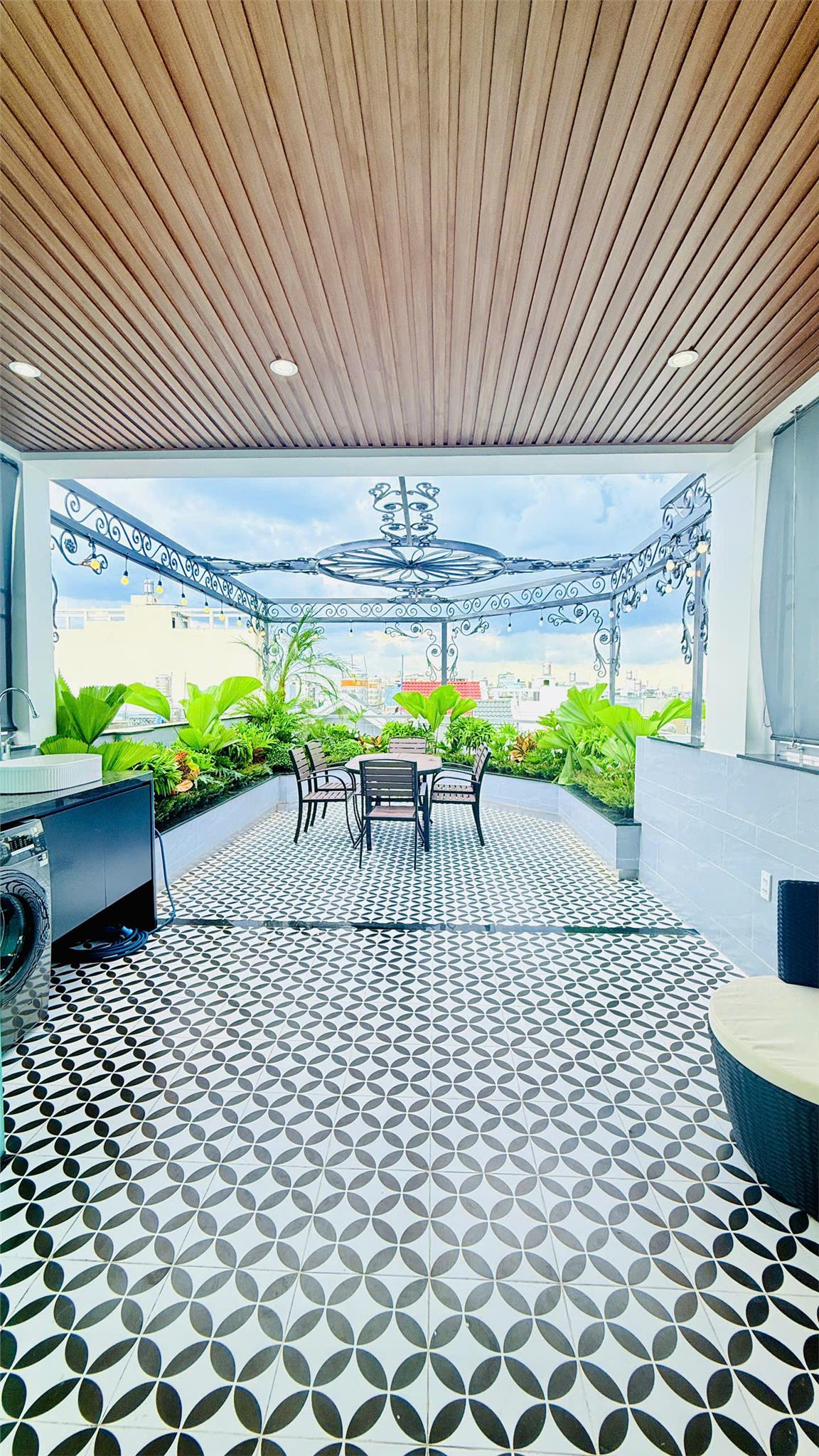 LÔ GÓC, HẺM XE HƠI THÔNG, 6 TẦNG THANG MÁY, FULL NỘI THẤT, DT 67M2, NGANG 5M CHỈ 12 TỶ 8