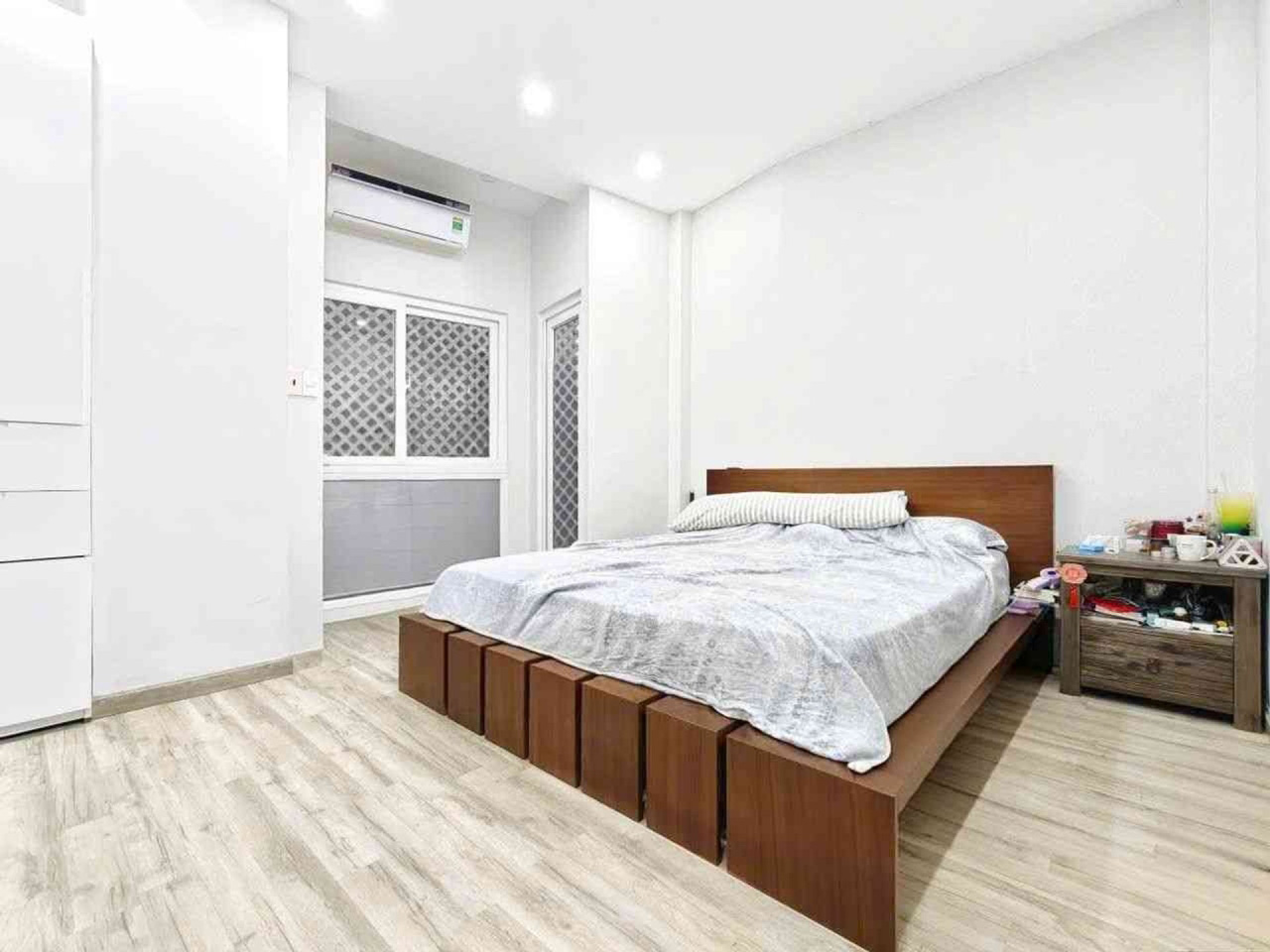 [H2632*] CƠ HỘI HIẾM: NHÀ 3 TẦNG LÊ QUANG ĐỊNH SÁT PHẠM VĂN ĐỒNG NỞ HẬU 6.5M, GIÁ 5.x TỶ