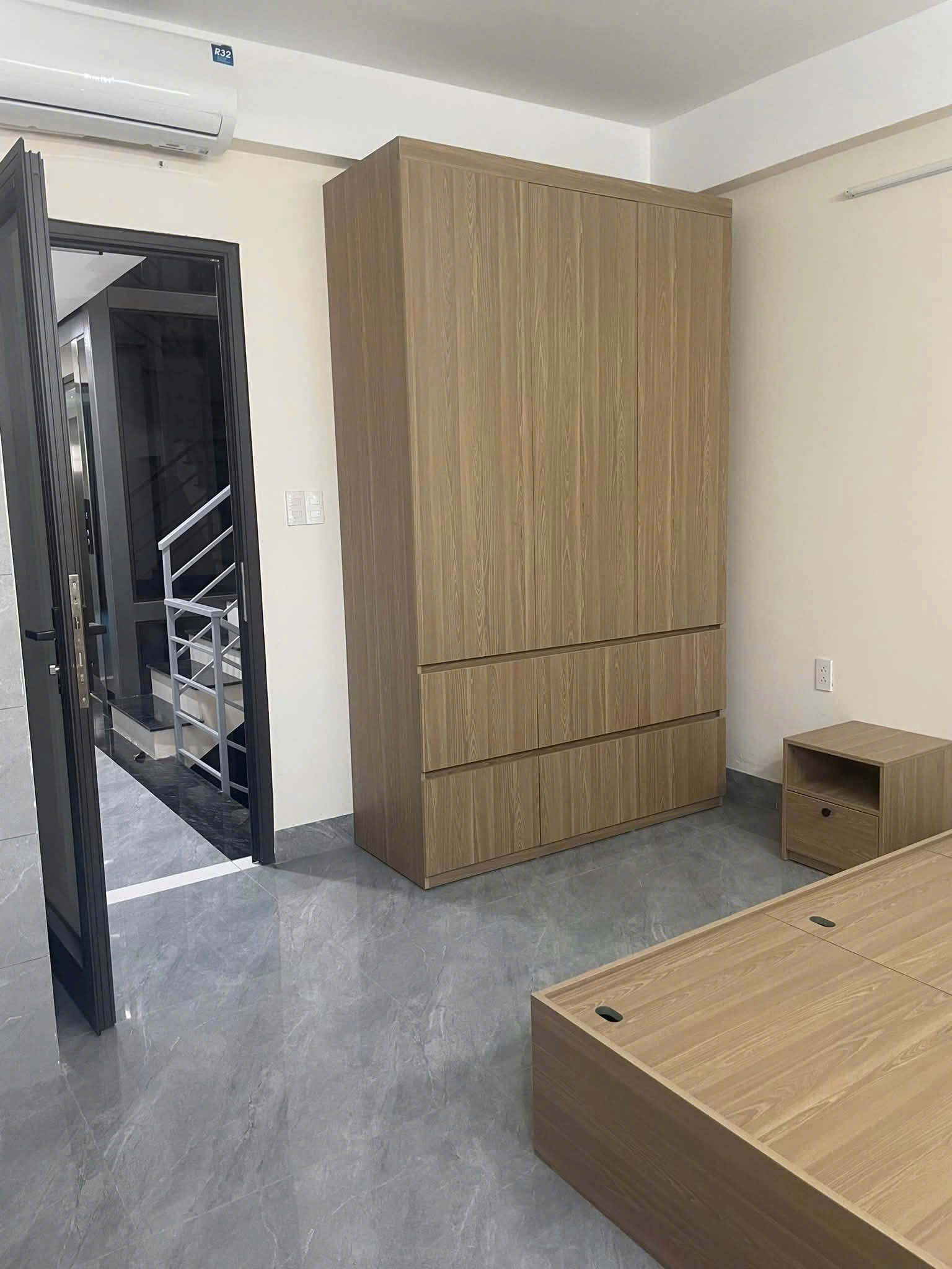 CHO THUÊ PHÒNG TRỌ KHÉP KÍN MỚI XÂY TẠI HAI BÀ TRƯNG, HÀ NỘI -  FULL NỘI THẤT