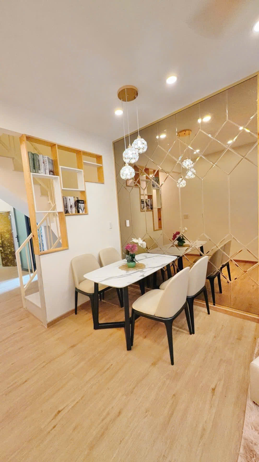 NHÀ ĐẸP CẦN BÁN 371 NGUYỄN DUY DƯƠNG QUẬN 10 ,TPHCM-3