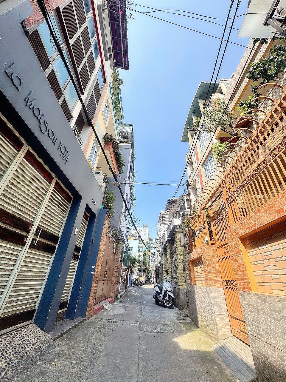 BÁN NHÀ 2 TẦNG HXH Đ.CÔ GIANG, P.CÔ GIANG, QUẬN 1 - DT 58M2 - VỊ TRÍ VIP HIẾM NHÀ BÁN - KHU VỰC KINH DOANH ĐA NGÀNH* LIÊN HỆ GIANG GIANG: 093.86.76.685-3