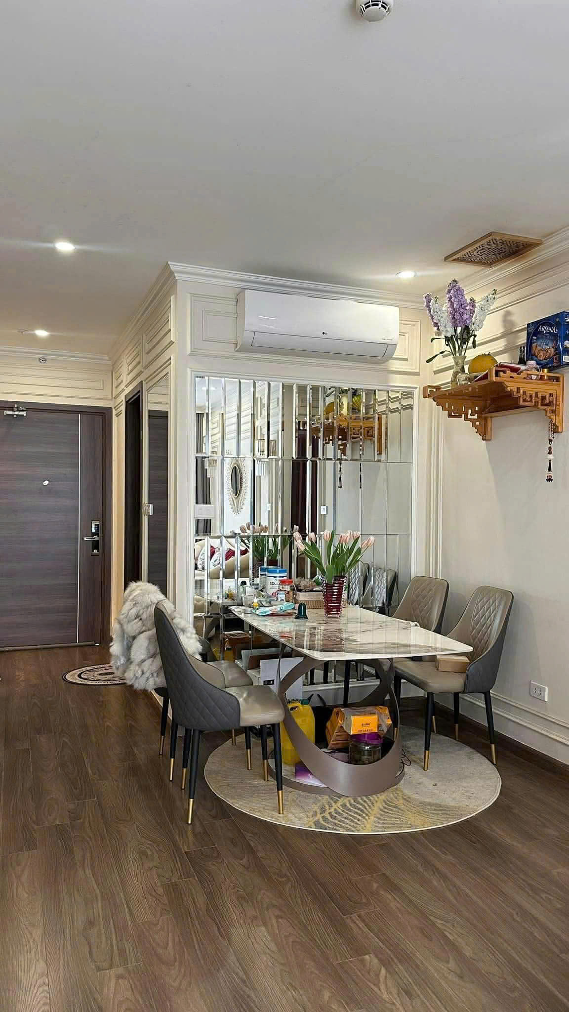 Chuyển Nhượng Căn Hộ 2PN tại Thăng Long Garden 250 Minh Khai. Giá 6.x tỷ