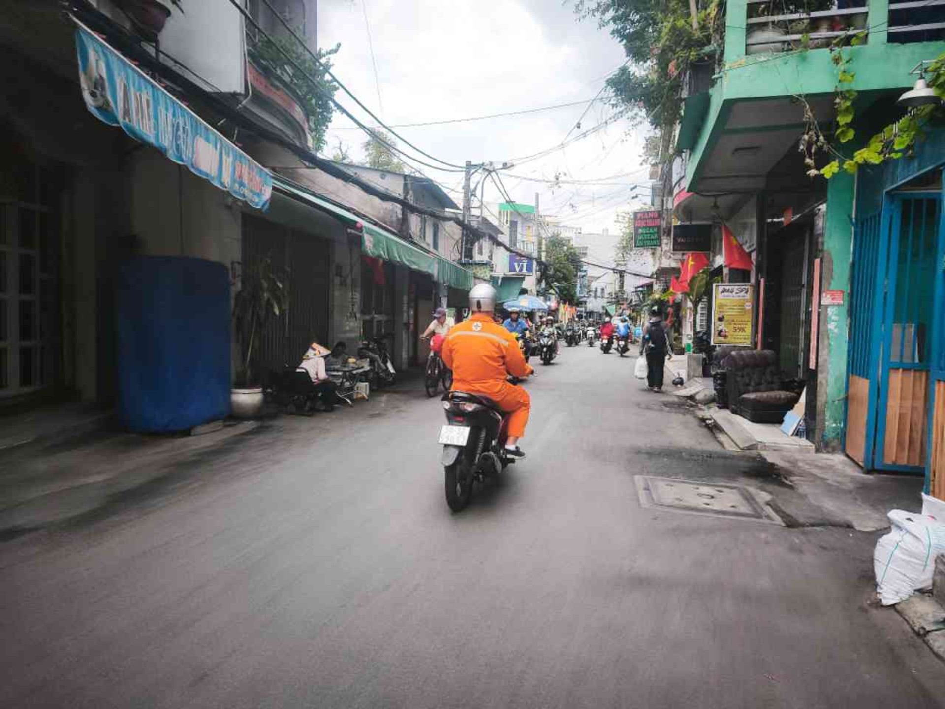 NHÀ MỚI 3 TẦNG LẠC LONG QUÂN, 2PN, NHỈNH 3 TỶ-3