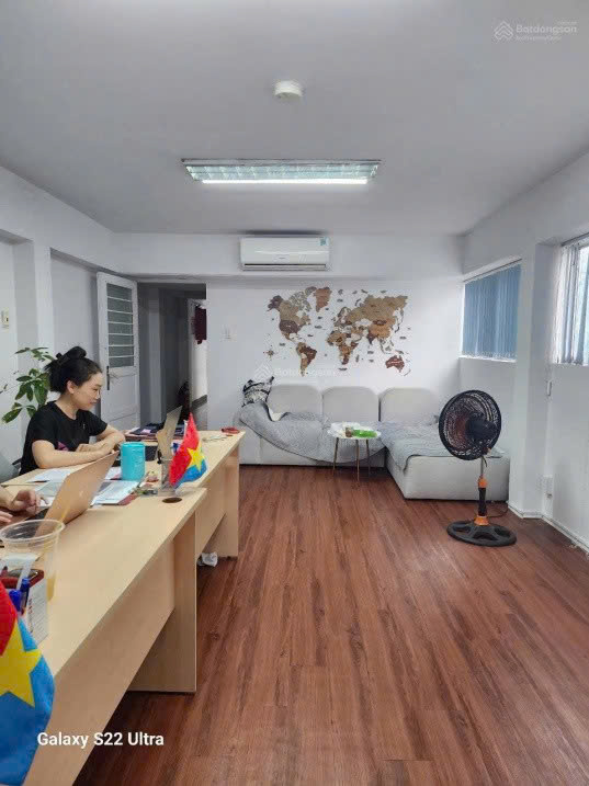 Tòa nhà văn phòng cho thuê Nam Phương Số 68 - 70 Hoàng Diệu, P13, Quận 4-3