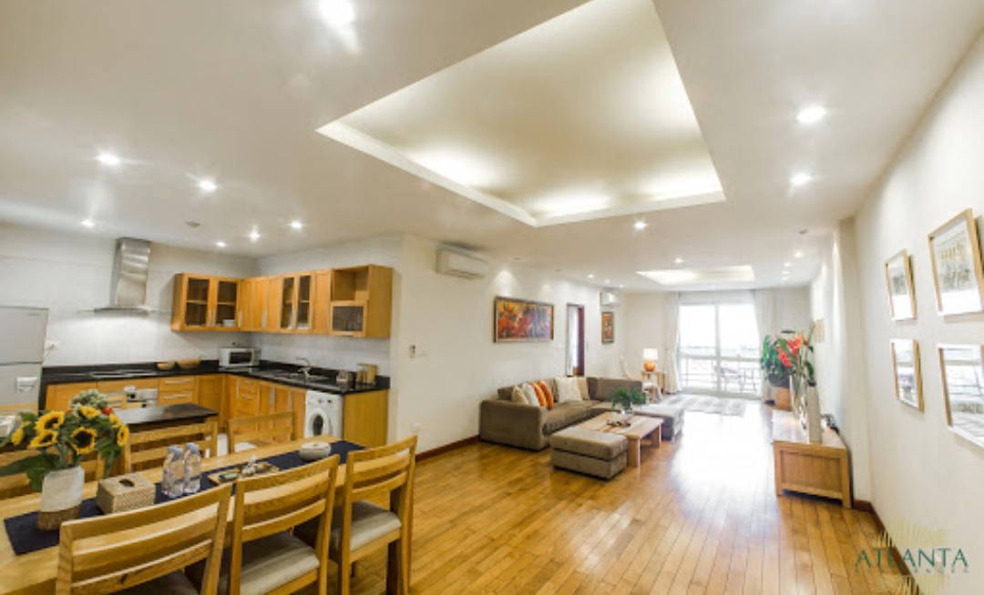 LinhHK Bán Nhà Mặt Phố View Hồ Gươm Lô Góc 80m² MT 8m